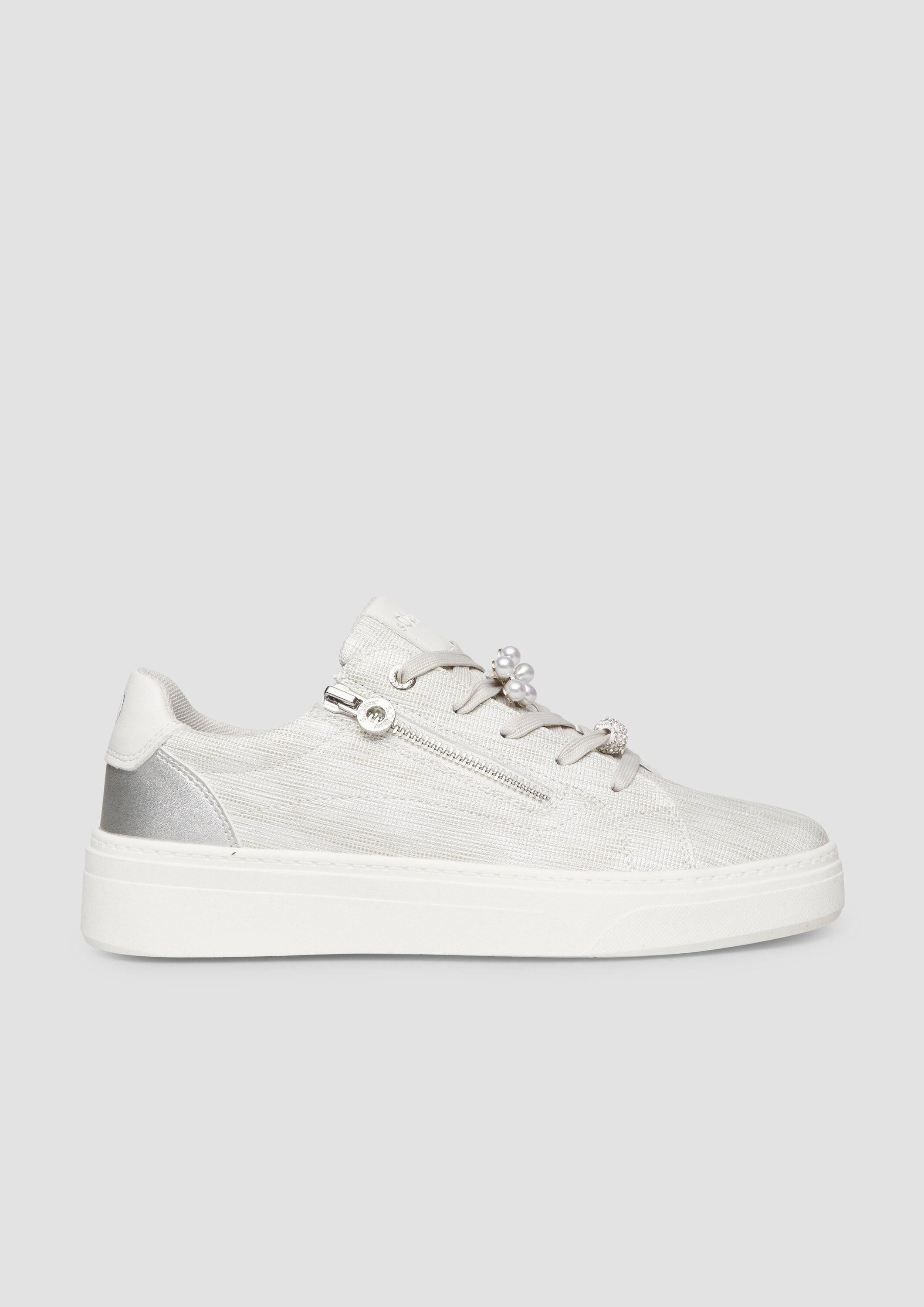 s.Oliver Sneakers Sneaker Sneaker mit Reißverschluss-Detail und Plateau-Sohle
