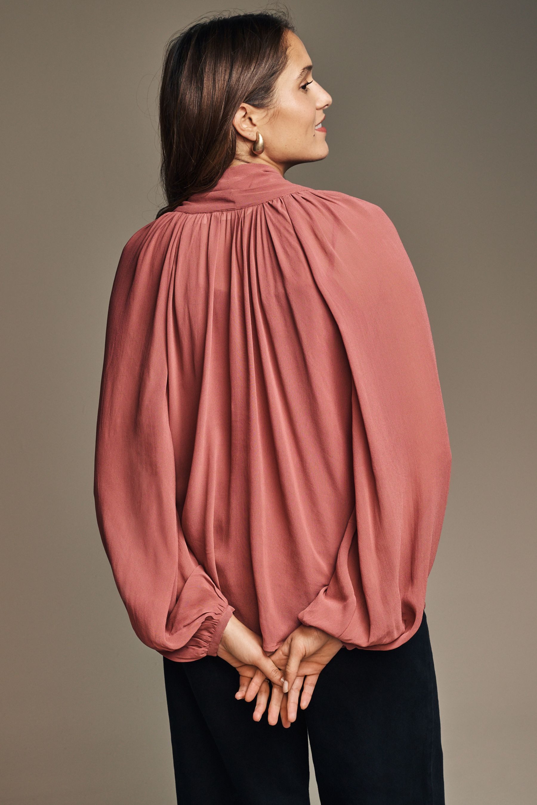 LAURA ASHLEY Blusenshirt Laura Ashley Schluppenbluse (1-tlg)