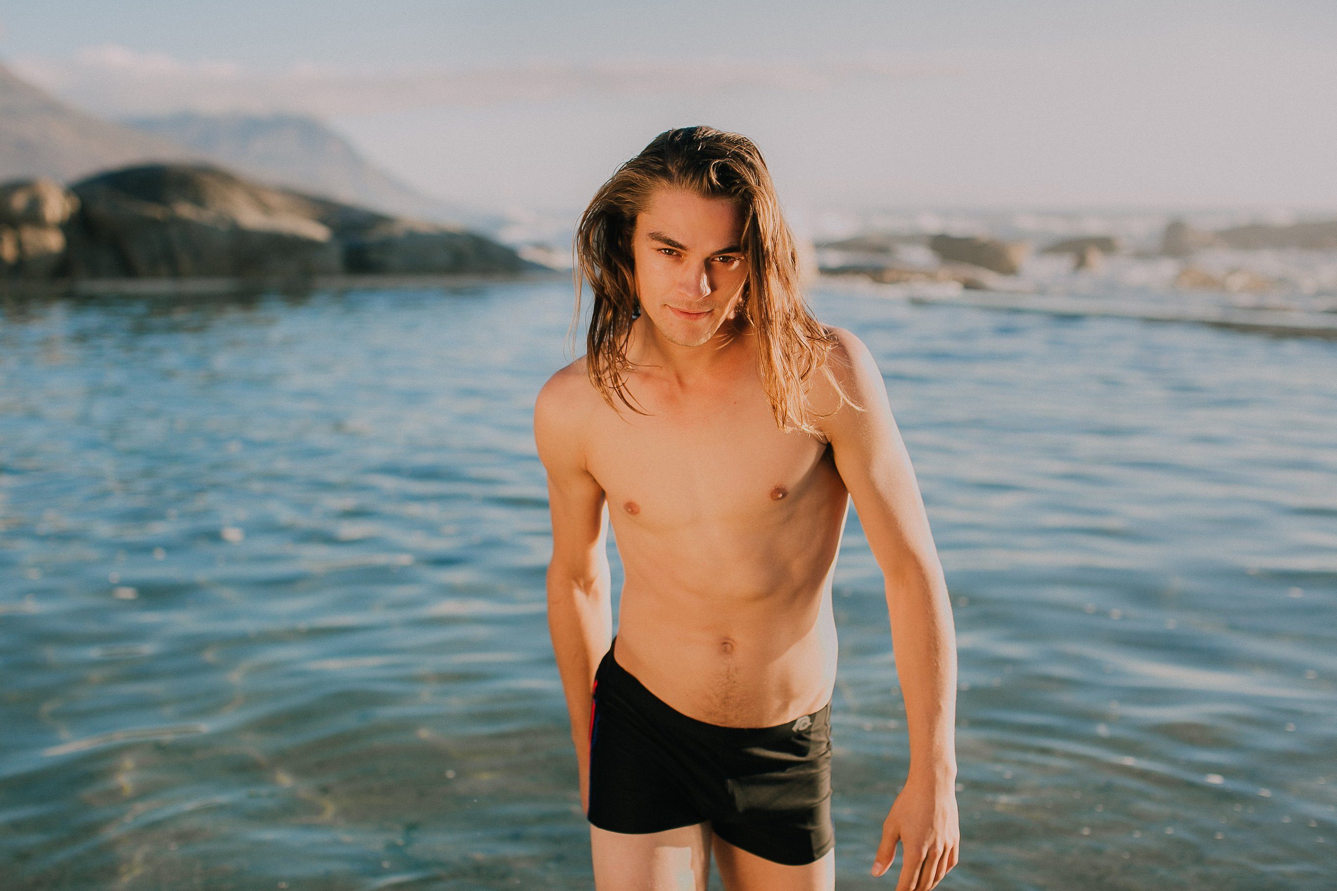 GUGGEN Mountain Badehose Badehose Herren kurz eng anliegend Badeshorts TS-5 günstig online kaufen