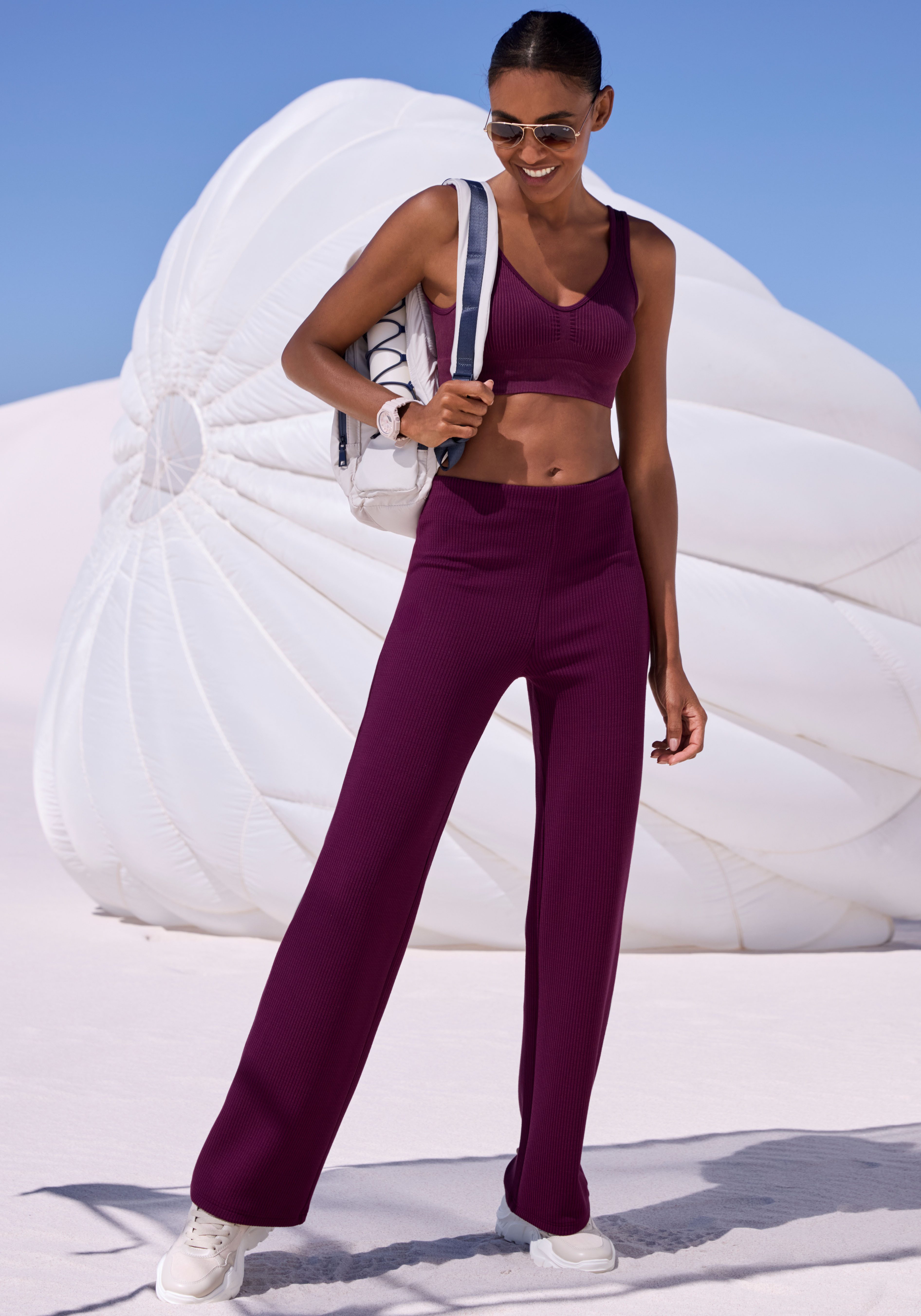 LASCANA Sporthose Seamless-Sporthose aus elastischer Rippstruktur