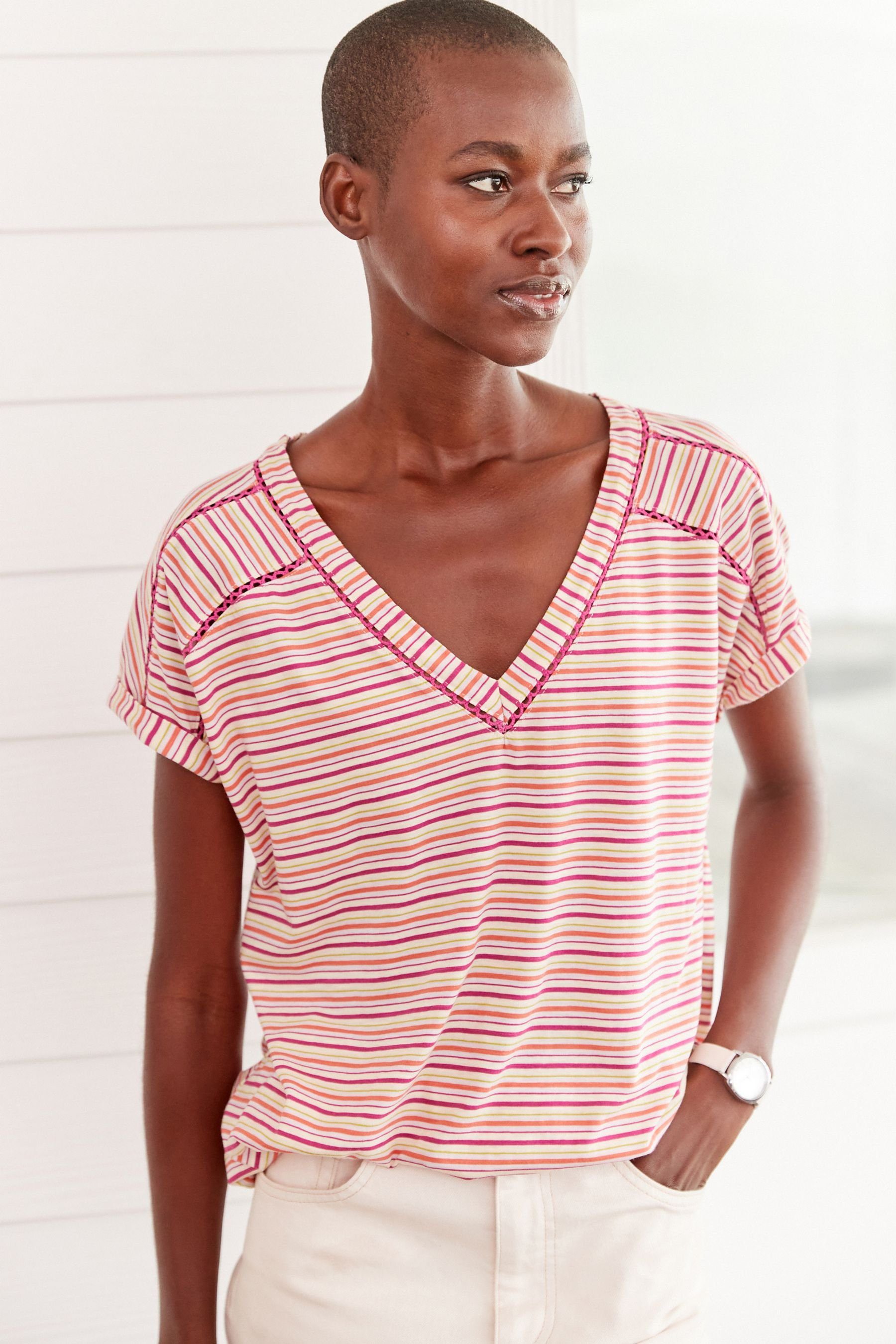 Stripe T-Shirt (1-tlg) mit Ballonsaum Next V-Ausschnitt Top Multi und