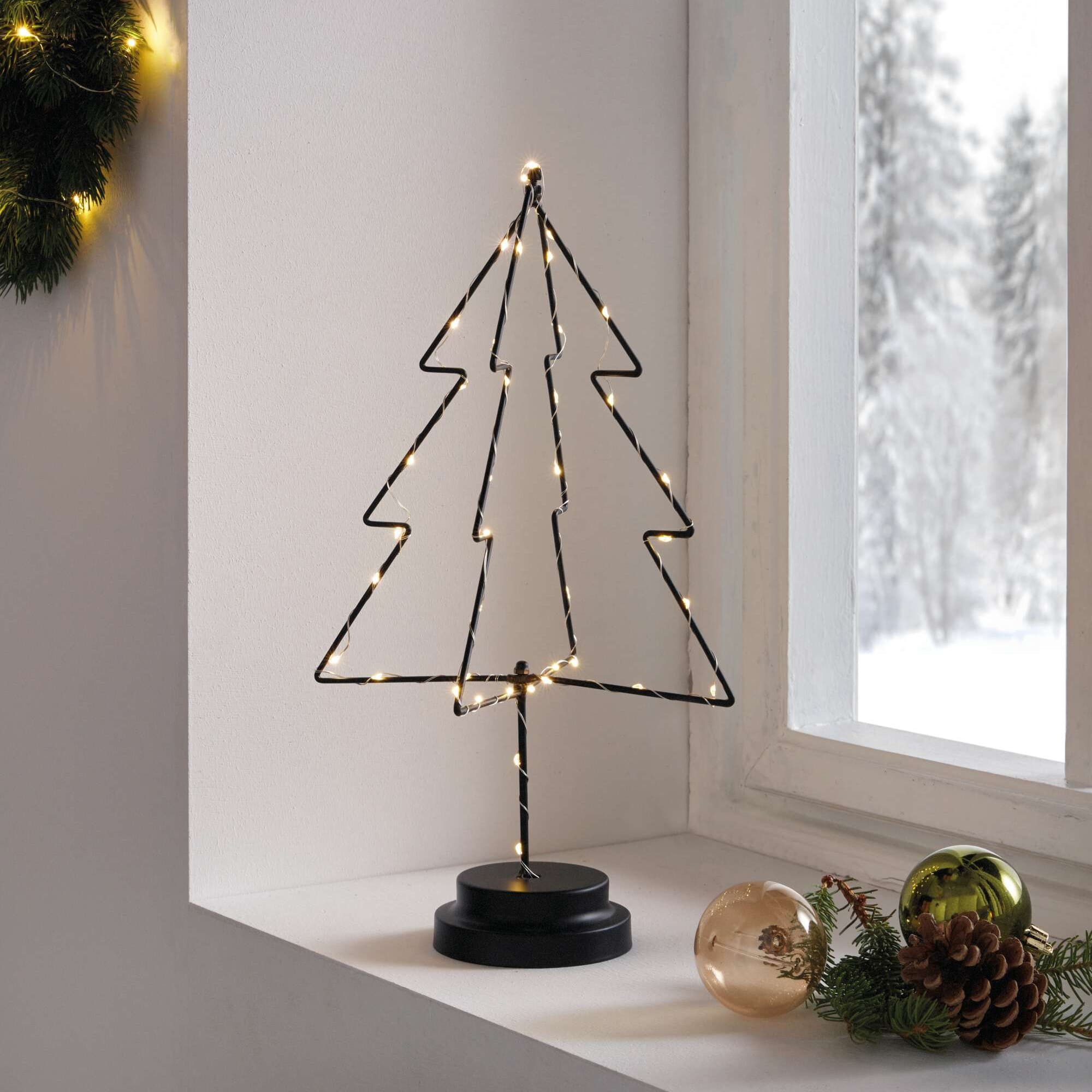 Dekoleidenschaft LED Dekofigur Tanne "Black" Metall, schwarz, 38 cm hoch, Weihnachtsdeko, Winterdeko, Metalldeko, Leuchtdeko