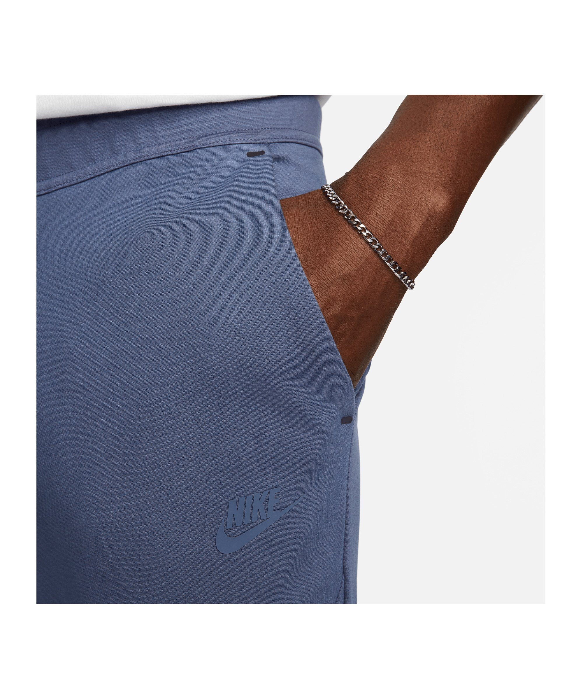 Nike Jogginghose Essentials Sportswear Jogginghose Tech blau