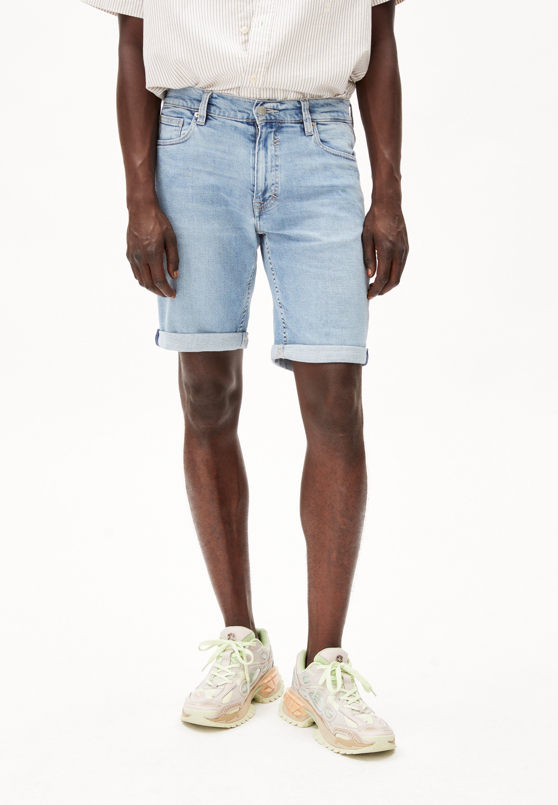 Shorts NAAILO HEMP Jeans Shorts aus Bio-Baumwoll-Hanf Mix