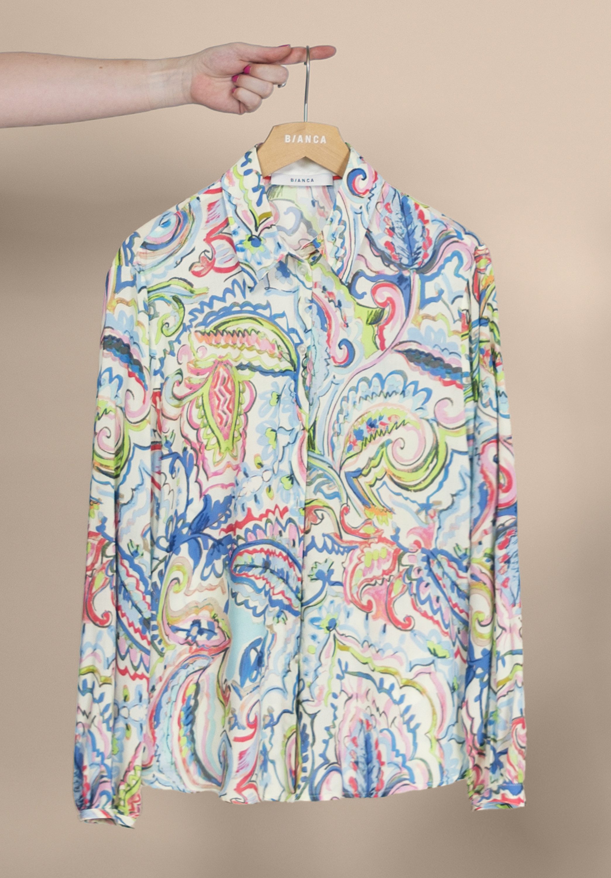 bianca Druckbluse ADINA im stilvollen Paisley-Design in Trendfarben
