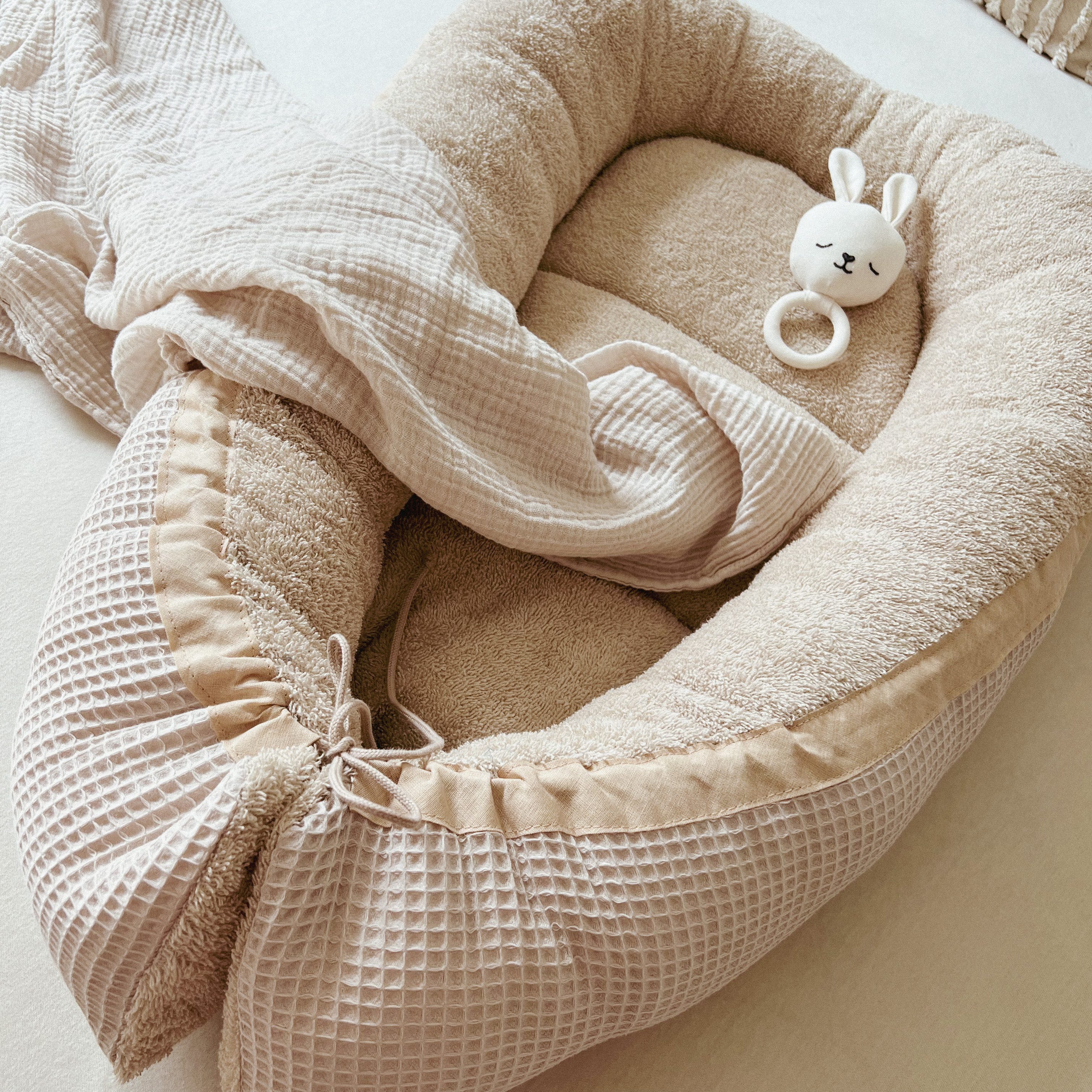 Bettnestchen Nestchen Waffelpique beige I Babynest I Bettnestchen I Babybett