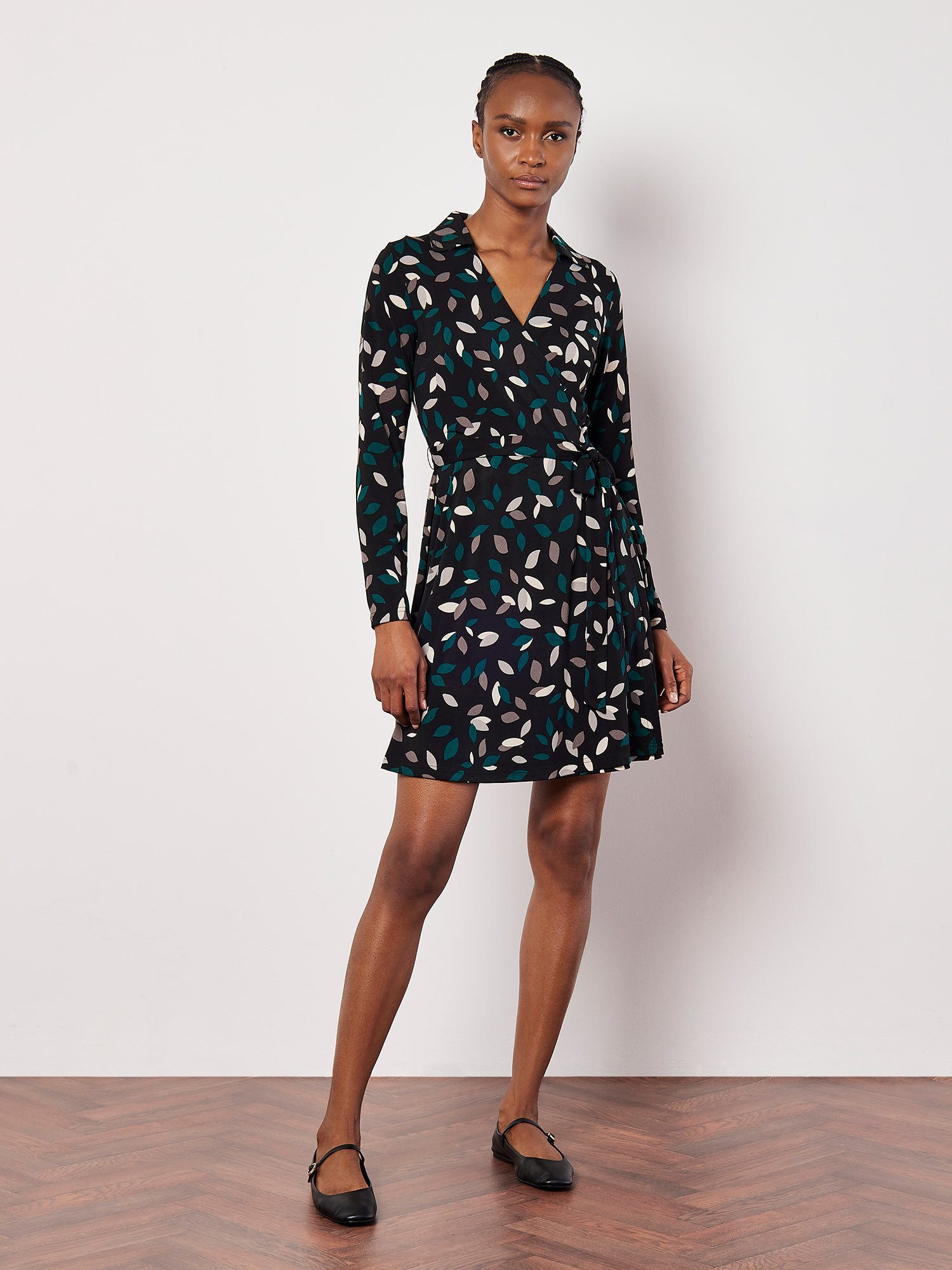 Apricot Druckkleid Wickelkleid, (2-tlg., Stoffgürtel) mit günstig online kaufen
