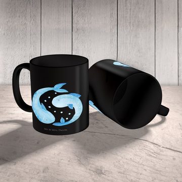 Mr. & Mrs. Panda Tasse Sternzeichen Fische - Schwarz - Geschenk, Teebecher, Tasse, Geburtsta, Keramik Schwarz, Exklusive Motive