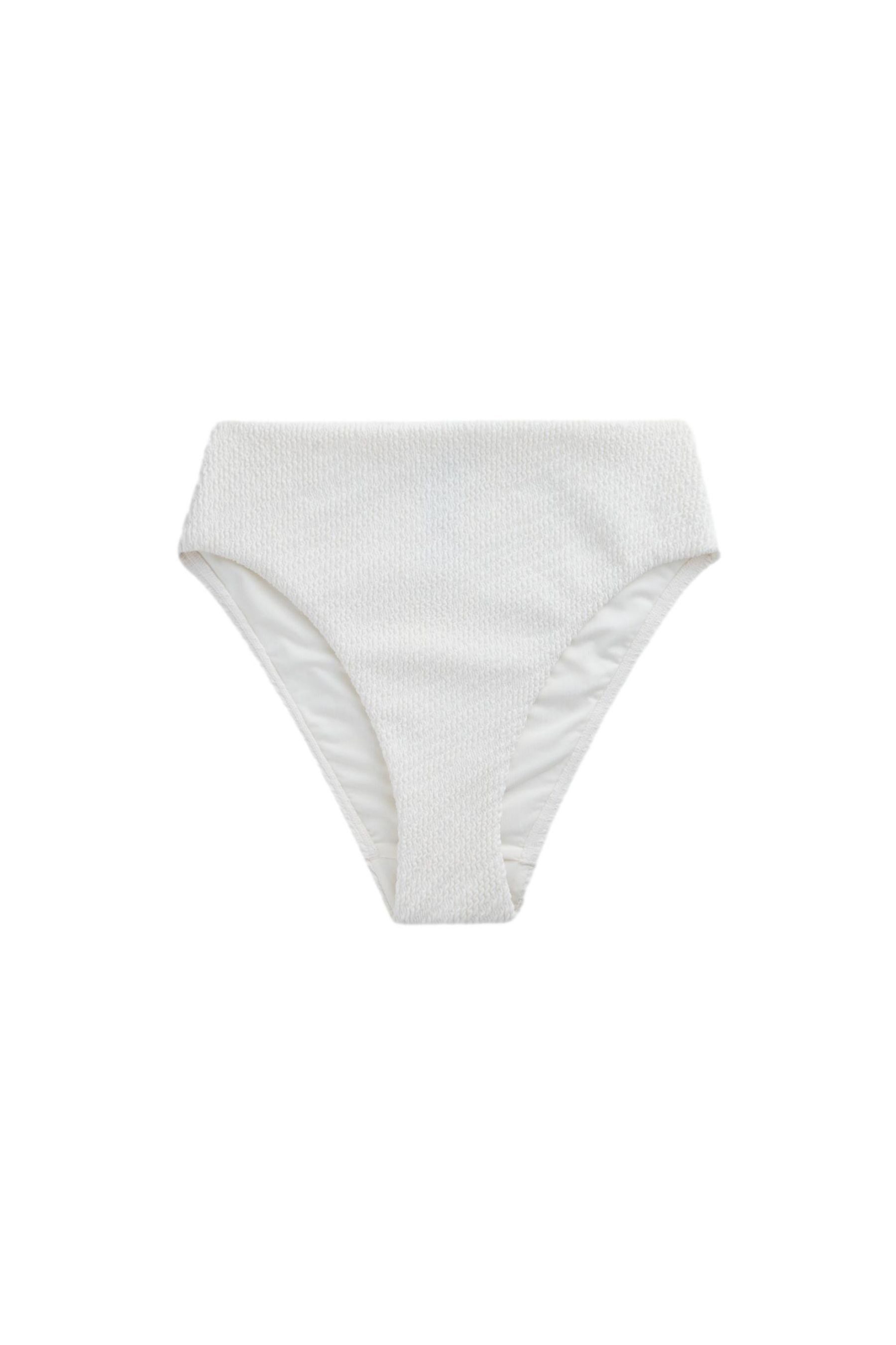Next Highwaist-Bikini-Hose Bikinislip mit hohem Bund und hohen Beinausschnitt (1-St)