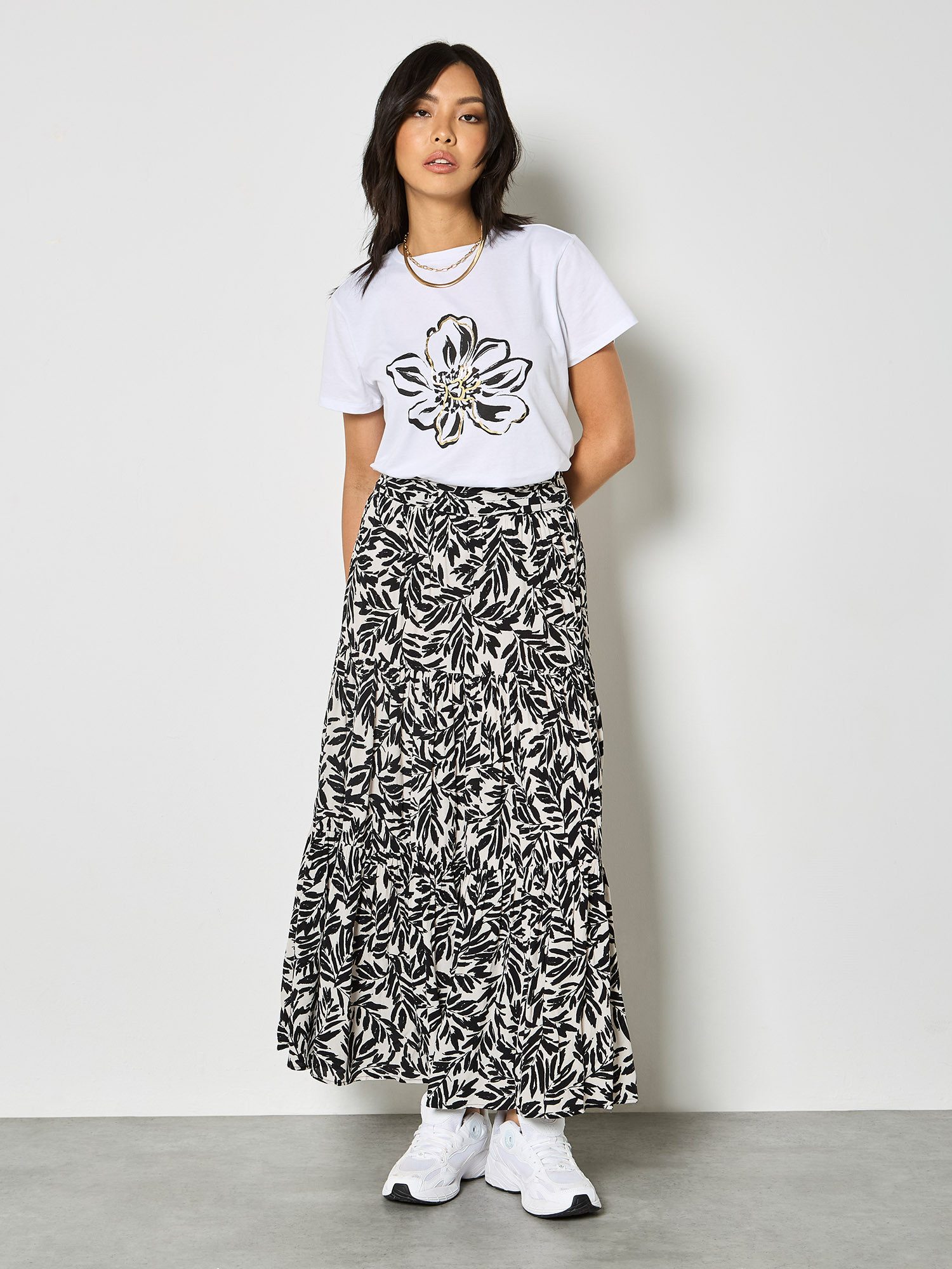 Apricot Stufenrock Midi-Rock mit Blattprint und Stufen günstig online kaufen