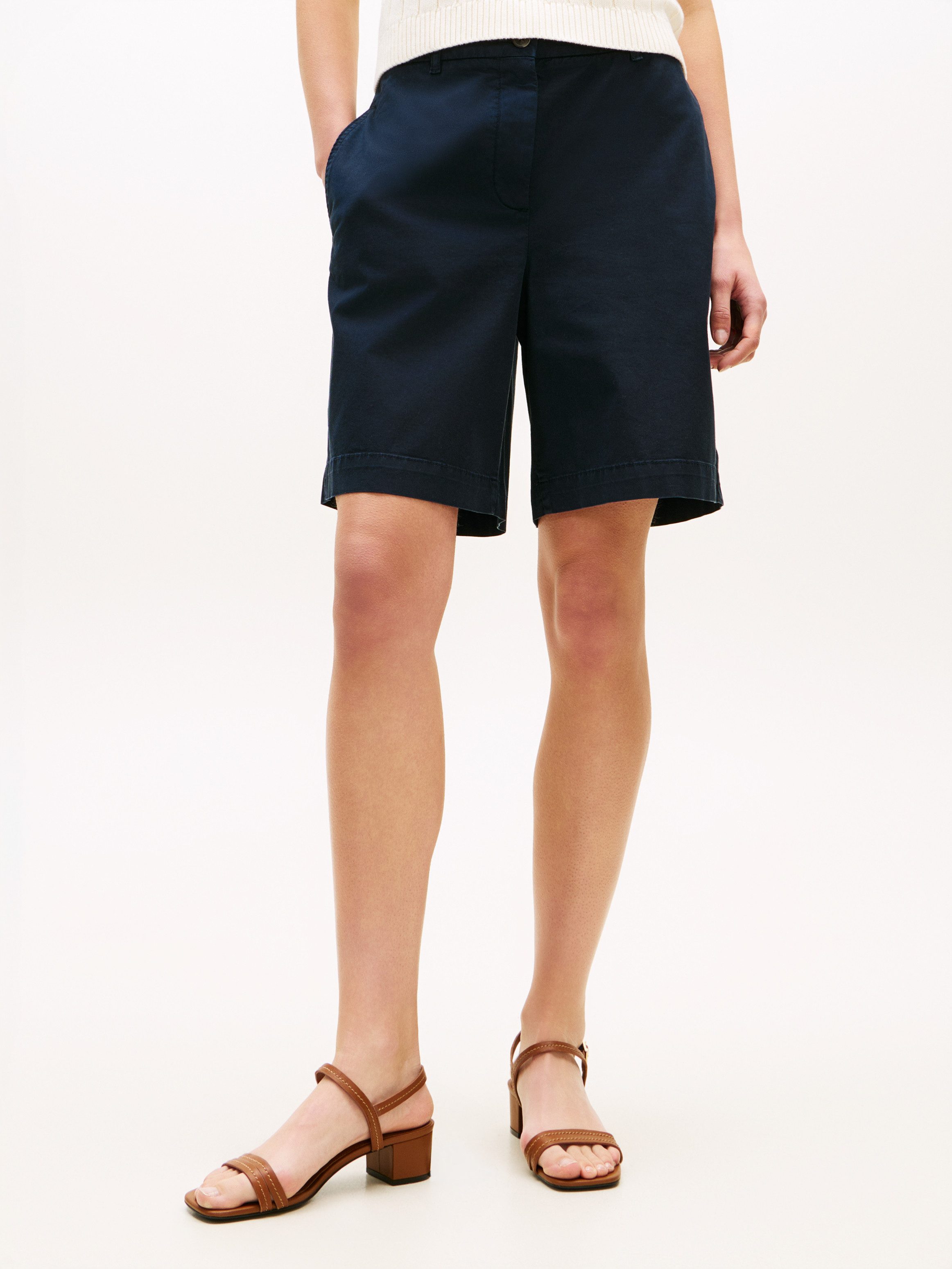 Tommy Hilfiger Chinoshorts CO GMD BLEND CHINO SHORT mit geknöpften Gesäßtas günstig online kaufen