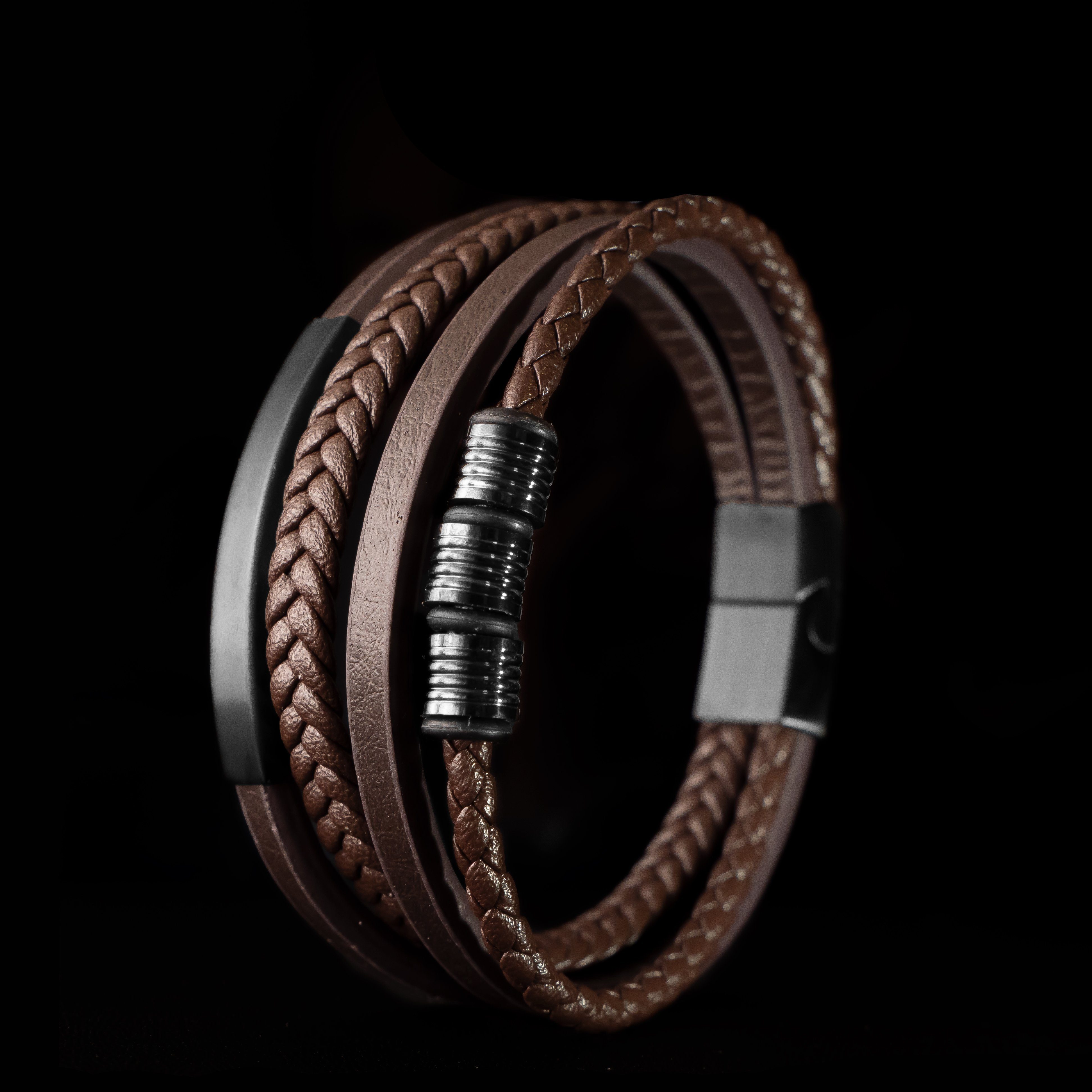UNIQAL.de Lederarmband Herren "SHAPE" handgefertigt, geflochten, verstellbar (Klassisch, casual, elegant), aus Rindsleder, Edelstahl-Magnetverschluss mit Verlän – Bild 4 von 5