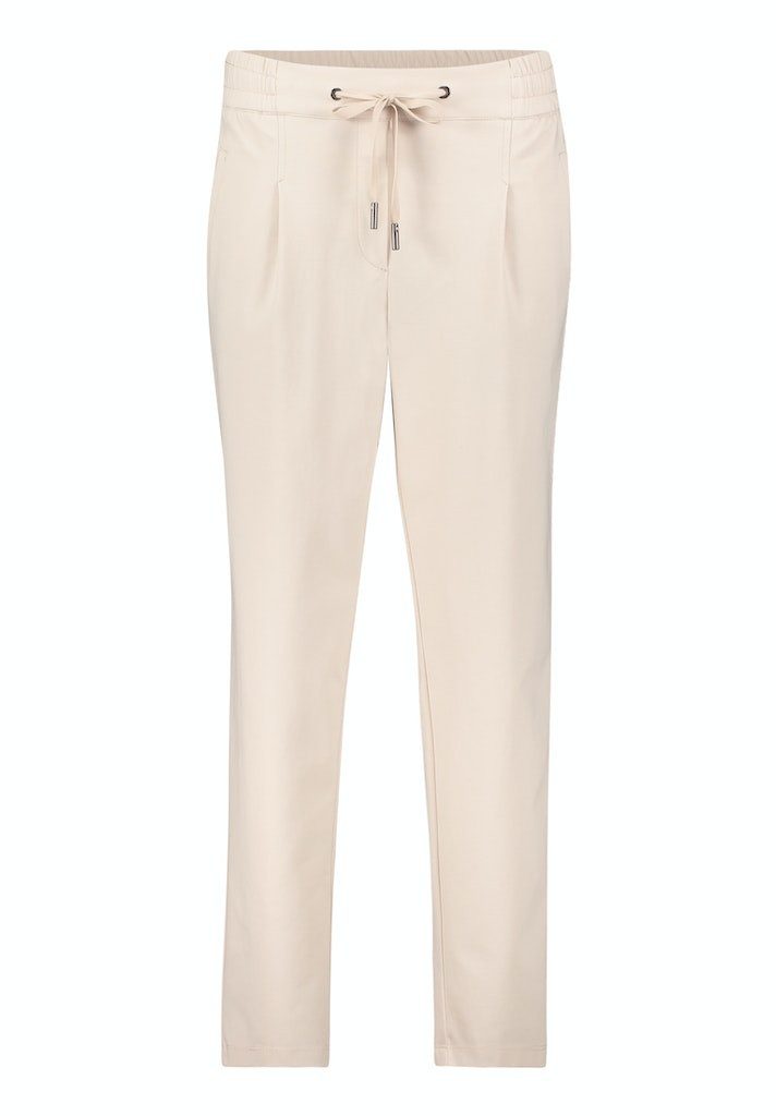 Chinos