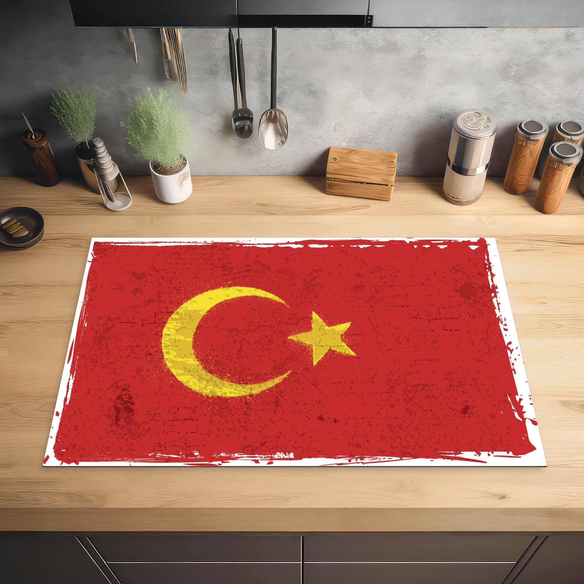 MuchoWow Herdblende-/Abdeckplatte Illustration der die Vinyl, Türkei Ceranfeldabdeckung küche, cm, als Schutz (1 Flagge Straßenkunst, Induktionskochfeld tlg), der für 81x52