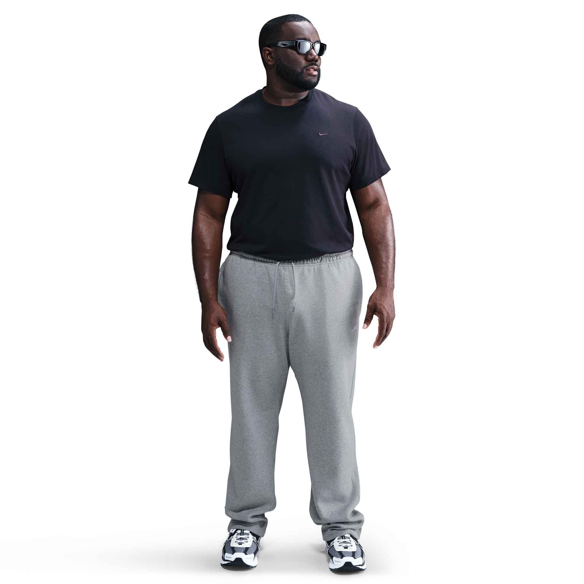 Nike Sportswear Sporthose M NK CLUB BB OH PANT mit Eingrifftaschen und Gesäßtasche, aus Baumwollmischung