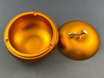 Florissima Aschenbecher besonderers schöner Aschenbecher in Apfel Form Schmuckstück in gold, schönes Schmuckstück für Aufbewahrung mit Deckel