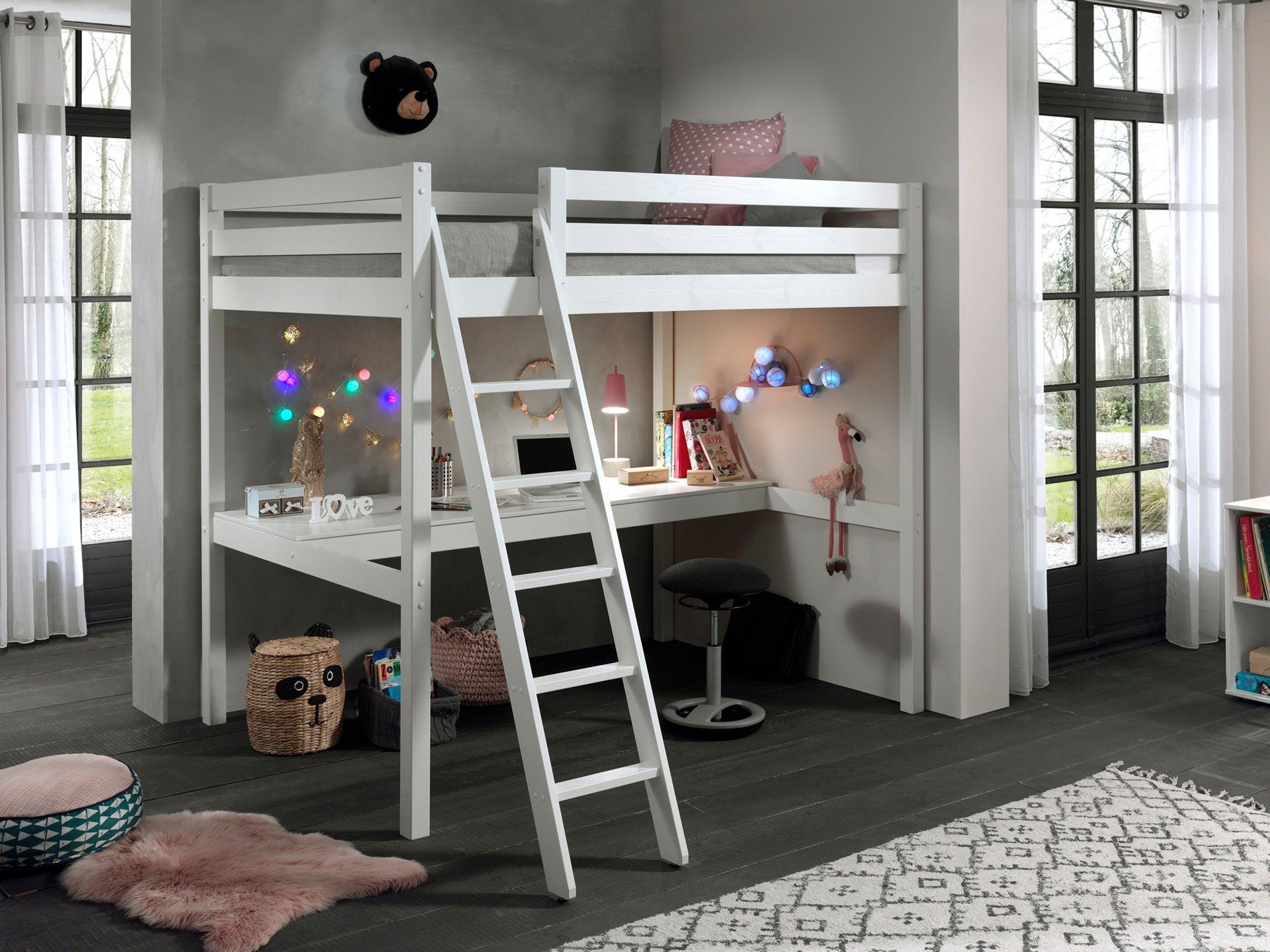 Vipack Hochbett Pino, Kiefer massiv, sehr standfest, Made in Europe, mit Sessel (B/H/T ca. 209x190x215cm, mit großer Schreibplatte und Leiter) inkl. Rolllattenrost, Absturzschutz, 2 Breiten zur Auswahl