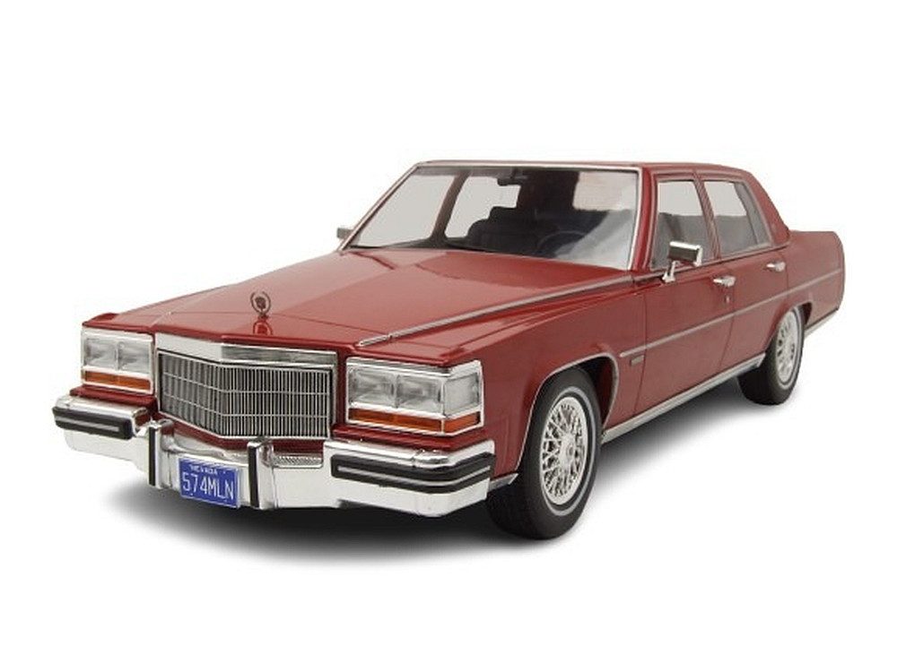 MCG Modellauto Cadillac Fleetwood Brougham 1982 dunkelrot metallic, Maßstab 1:18