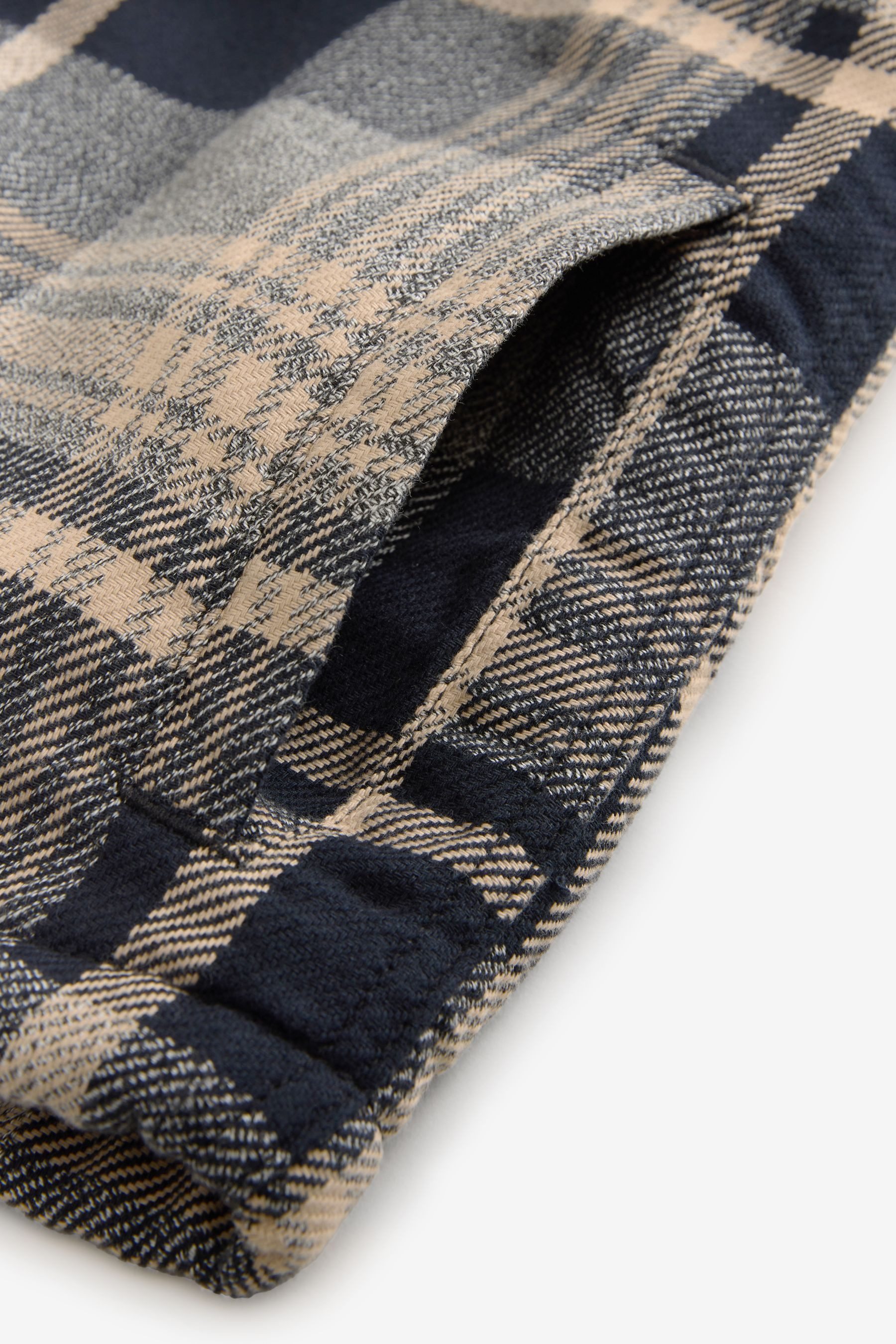 Next Hemdjacke Karierte Hemdjacke mit Teddyfutter und Kapuze (1-St)