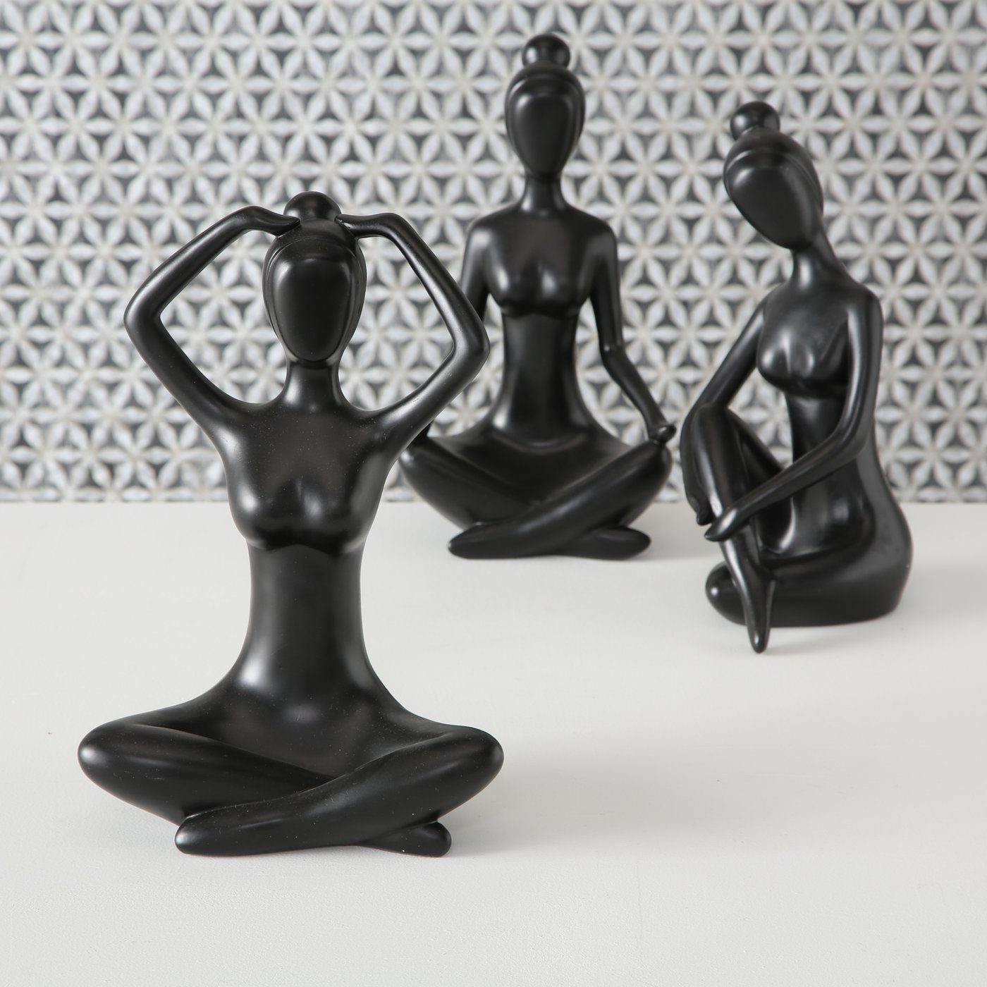 GILDE BOLTZE Dekofigur 3er Set Yoga Frauen in schwarz aus Kunstharz H30cm (3 St) | Deko-Objekte