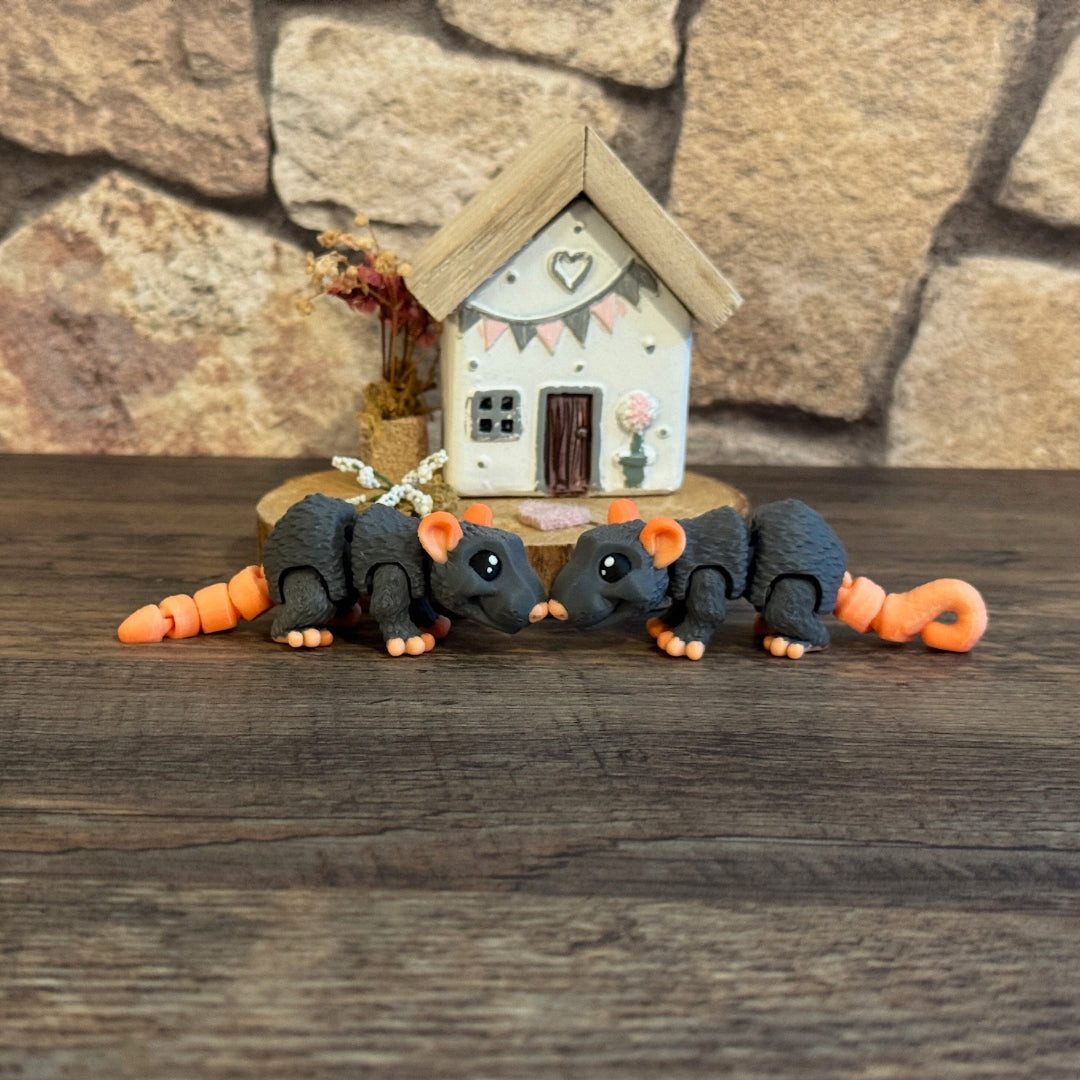 UDINGO Schlüsselanhänger Süße Ratte – Figur oder Schlüsselanhänger