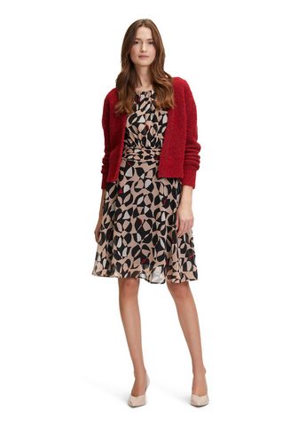 Betty&Co Šifoninė suknelė Betty & Co Moterims suknelė Šifoninė suknelė be rankovės forma