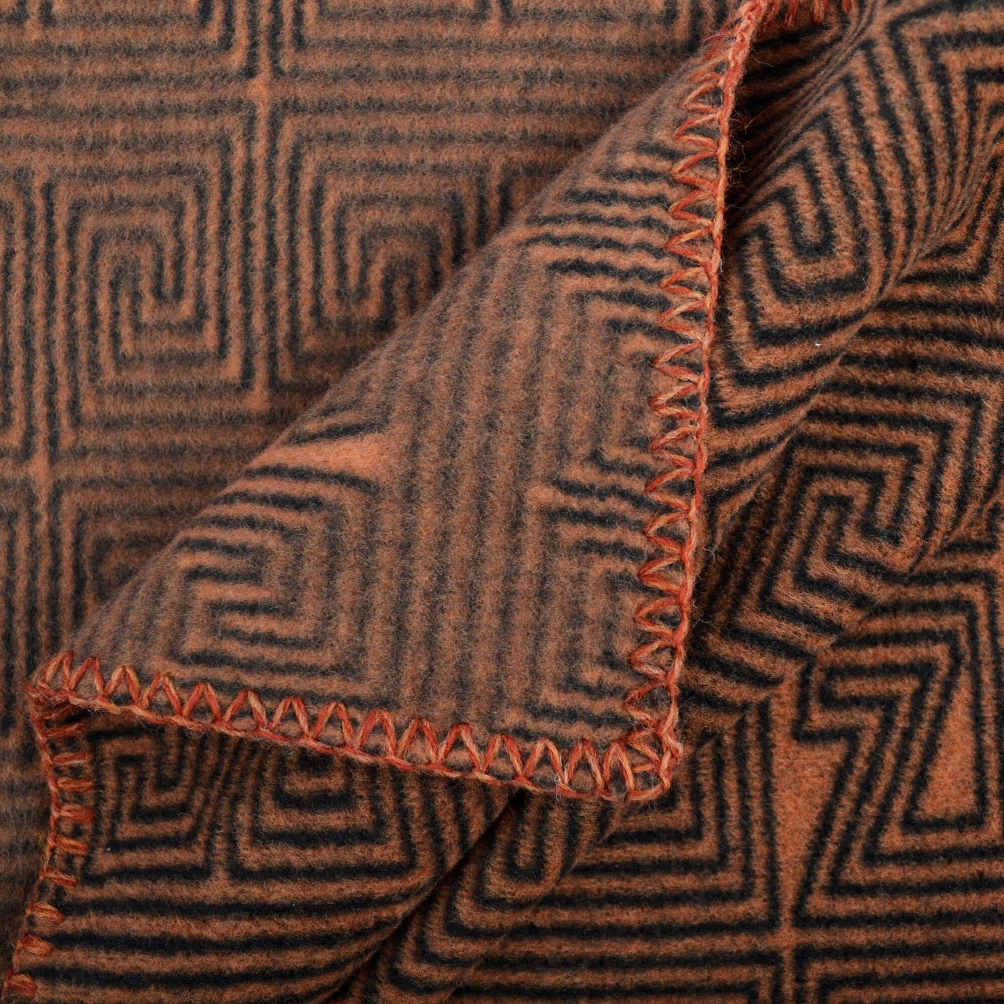 Plaid Soft-Fleece Cashmere Handfeel mit unverwechselbarem Legacy, zoeppritz, chilli