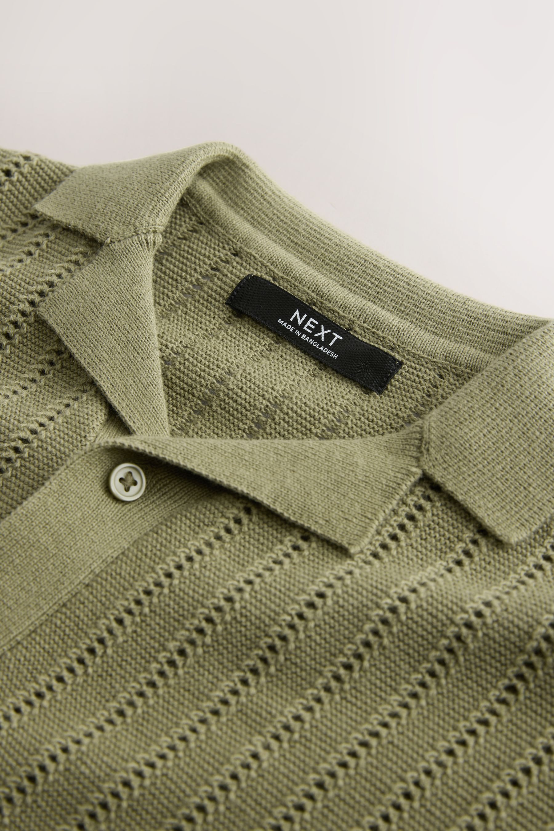 Next Polokragenpullover Strukturiertes Strick-Polo-Shirt mit Reverskragen (1-tlg)