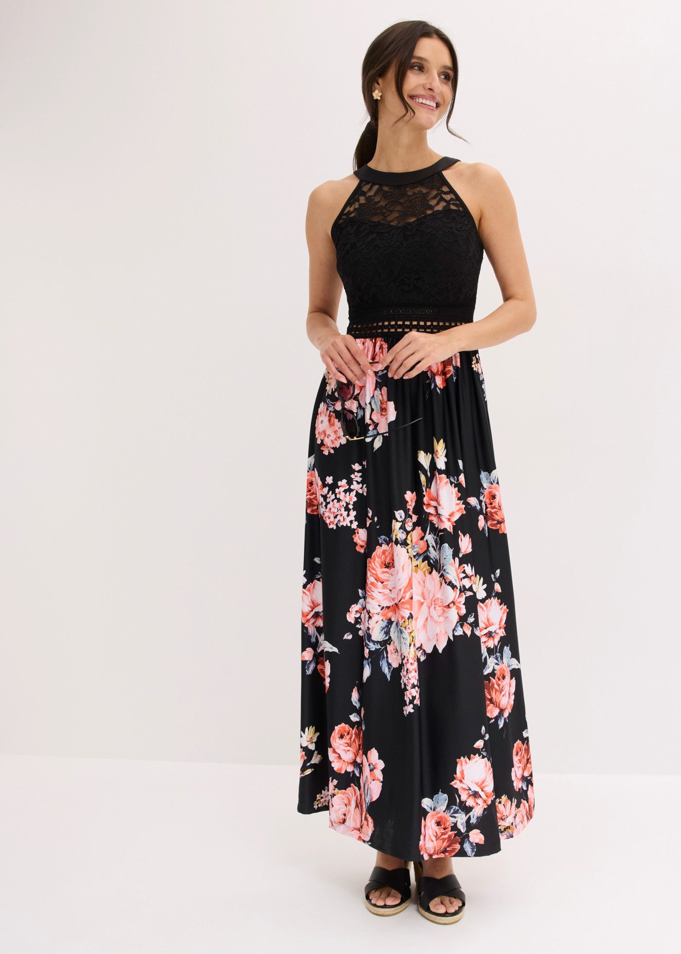 bonprix Jerseykleid für einen romantischen Look, amerikanischer Ausschnitt