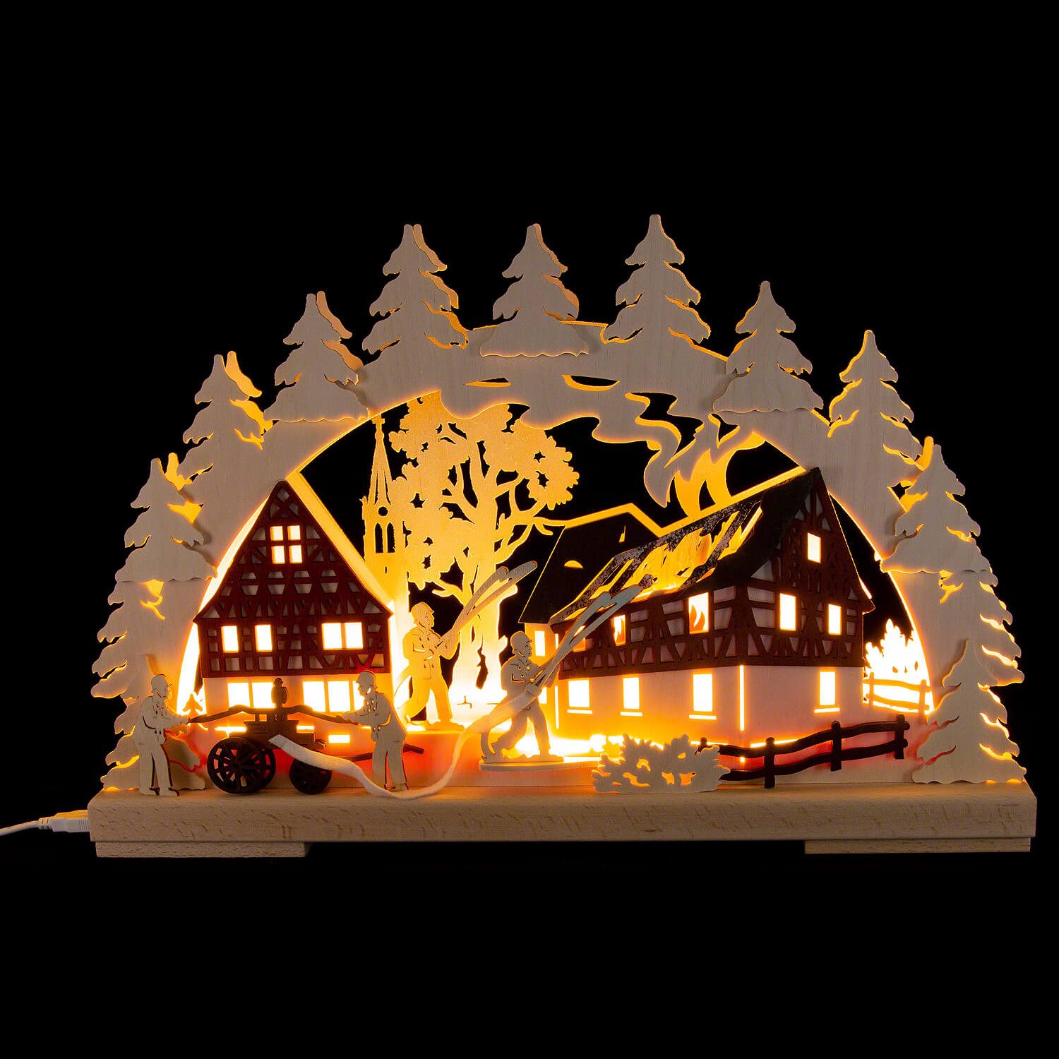 RATAGS Kunsthandwerk Schwibbogen 3D-Schwibbogen Feuerwehr löscht Hausbrand (43x28cm) von RATAGS Holzdes