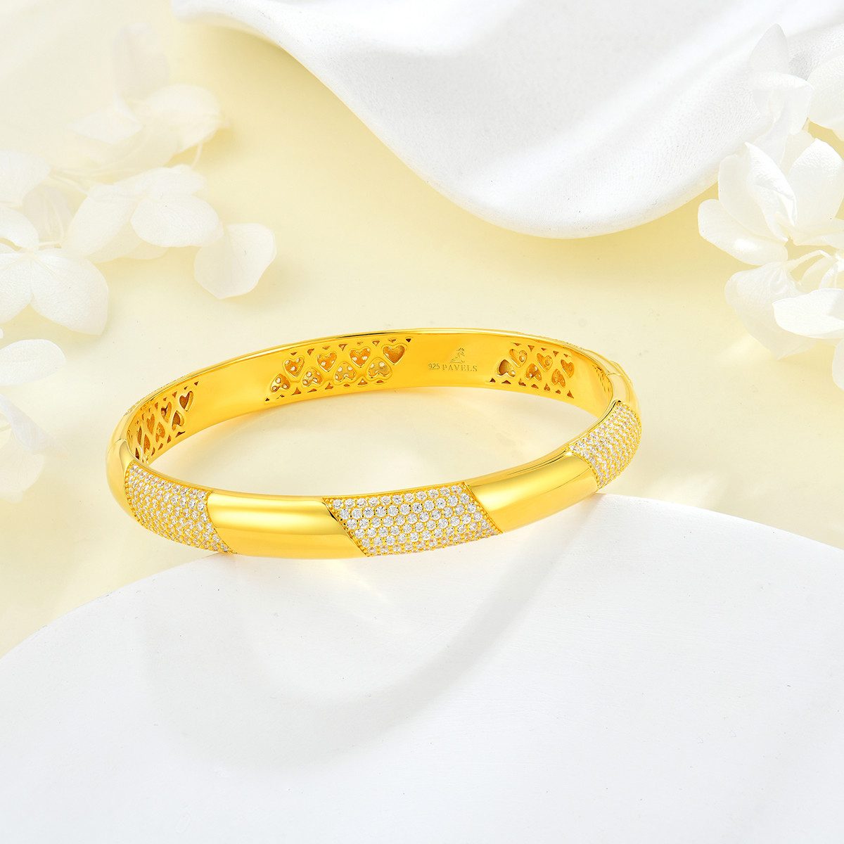 PAVELS Armreif Golden Glam, Vergoldeter Damen Silber Schmuck mit 5A Zirkoni günstig online kaufen