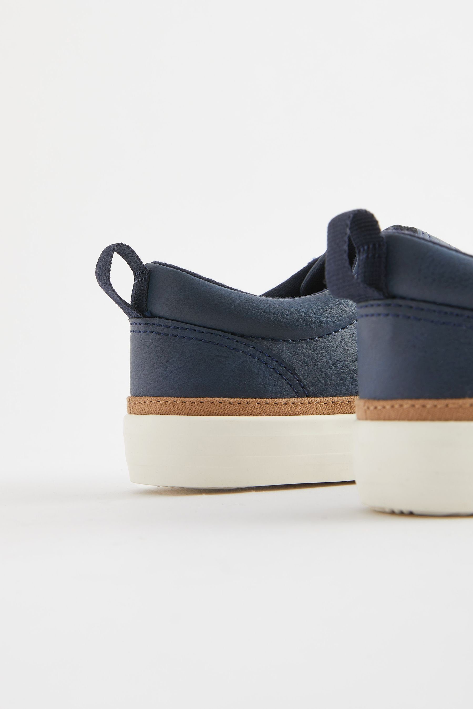 Blue Sneaker mit Next Navy Chevron-Schuhe (1-tlg) Klettverschluss