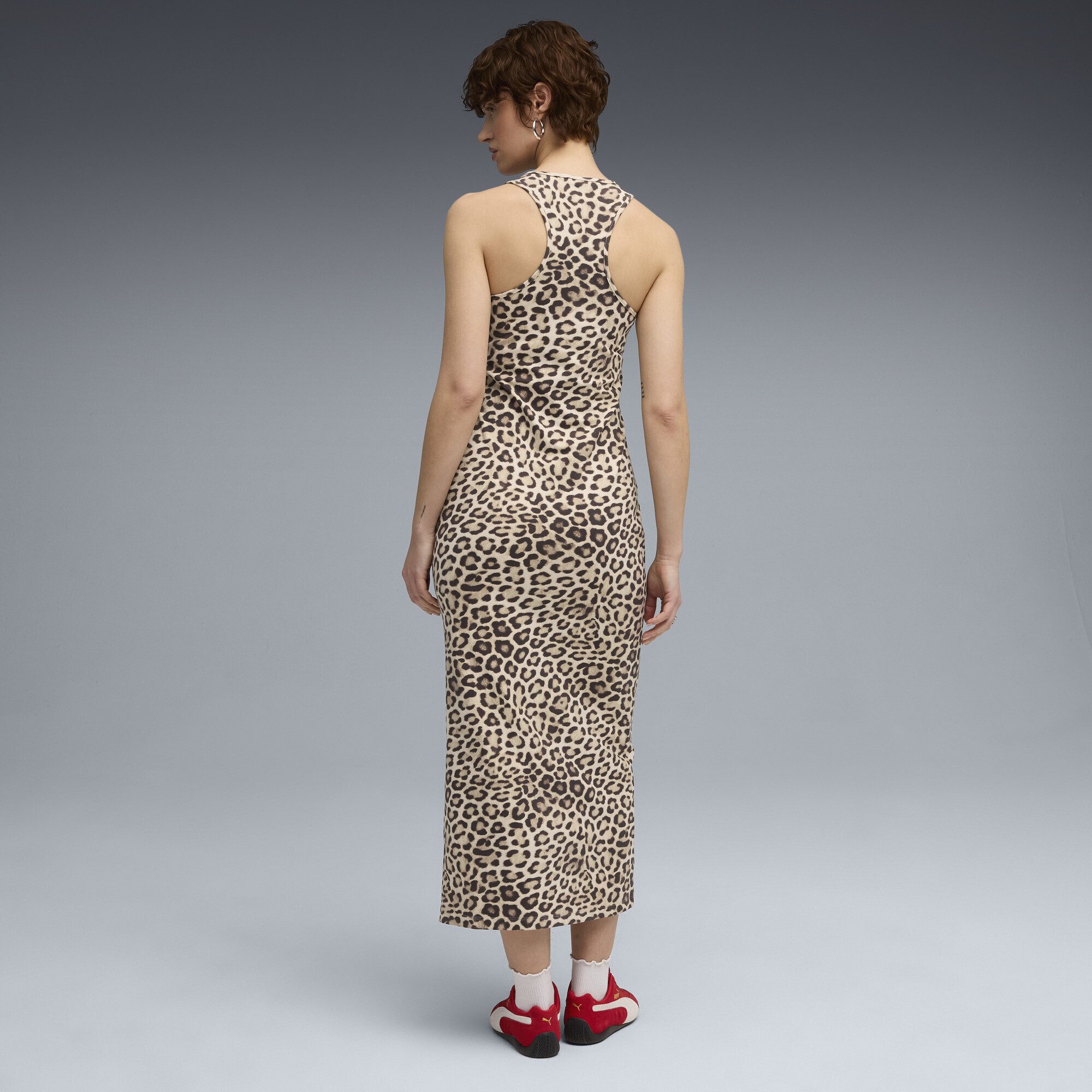 PUMA Sweatkleid LEO LUXE Slim Kleid mit Allover-Print Damen