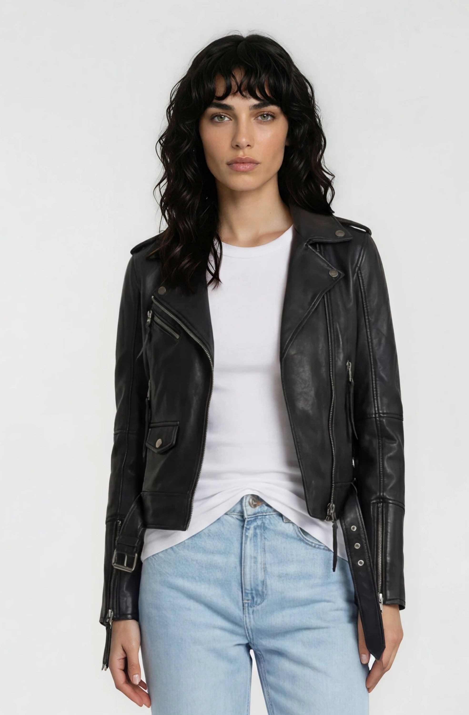 trueprodigy Lederjacke Milena Bikerjacke mit Reißverschlussdetails