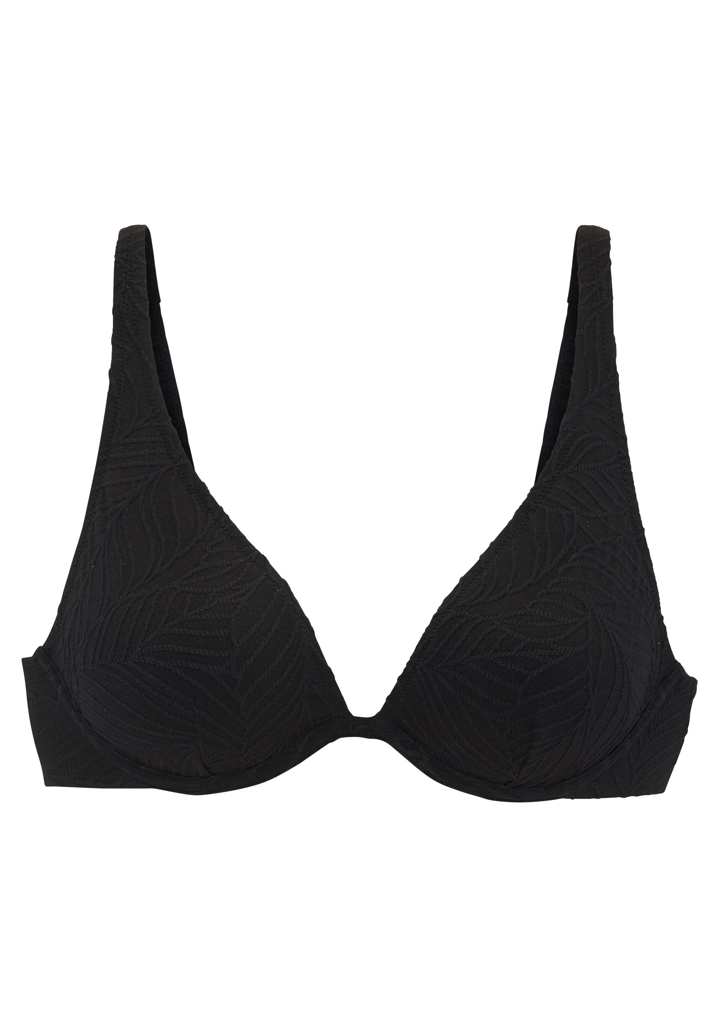 LASCANA Bügel-Bikini-Top Fay, aus eleganter Strukturware. € 49,99