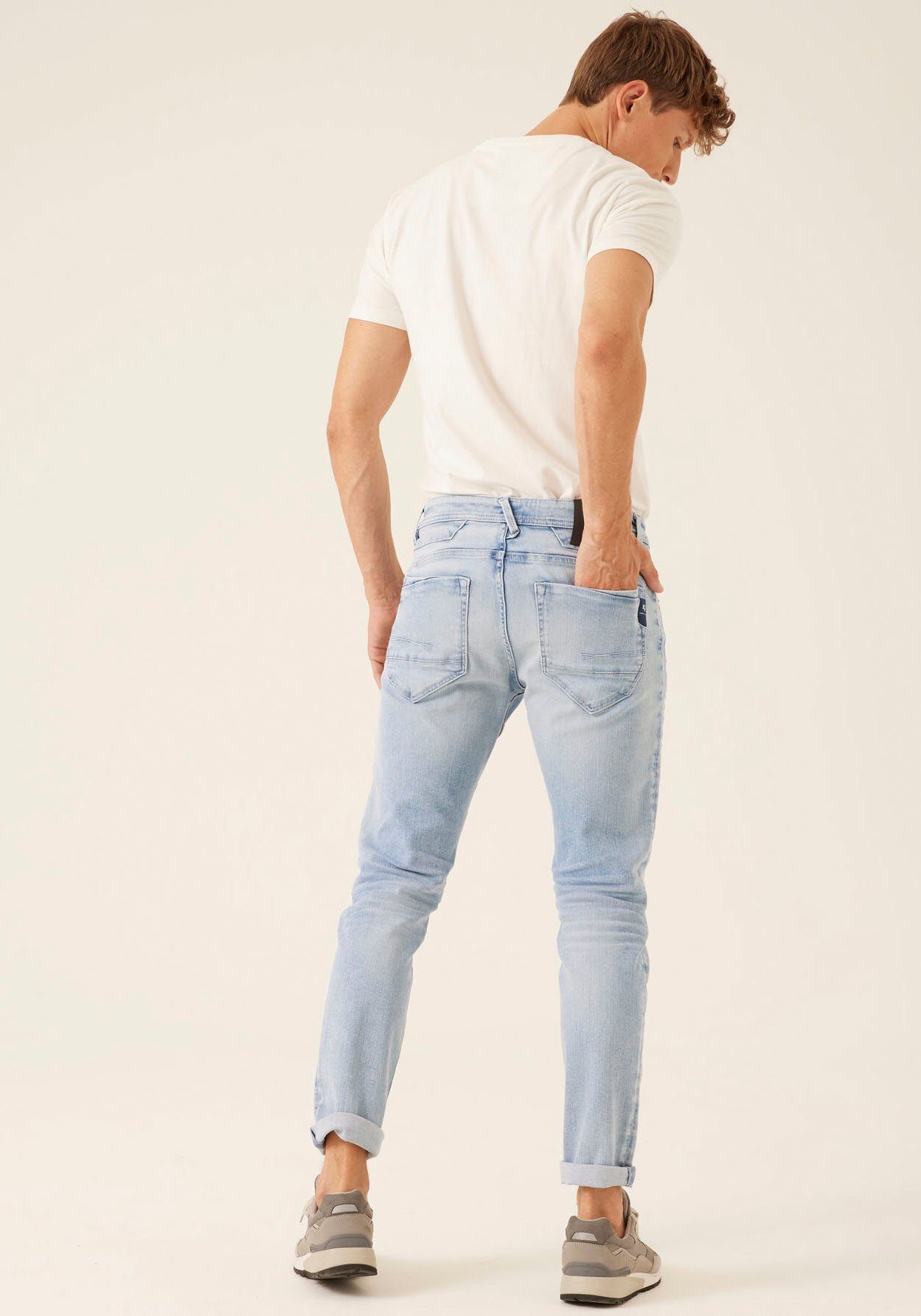 Garcia 5-Pocket-Jeans Rocko Waschungen bleached in verschiedenen