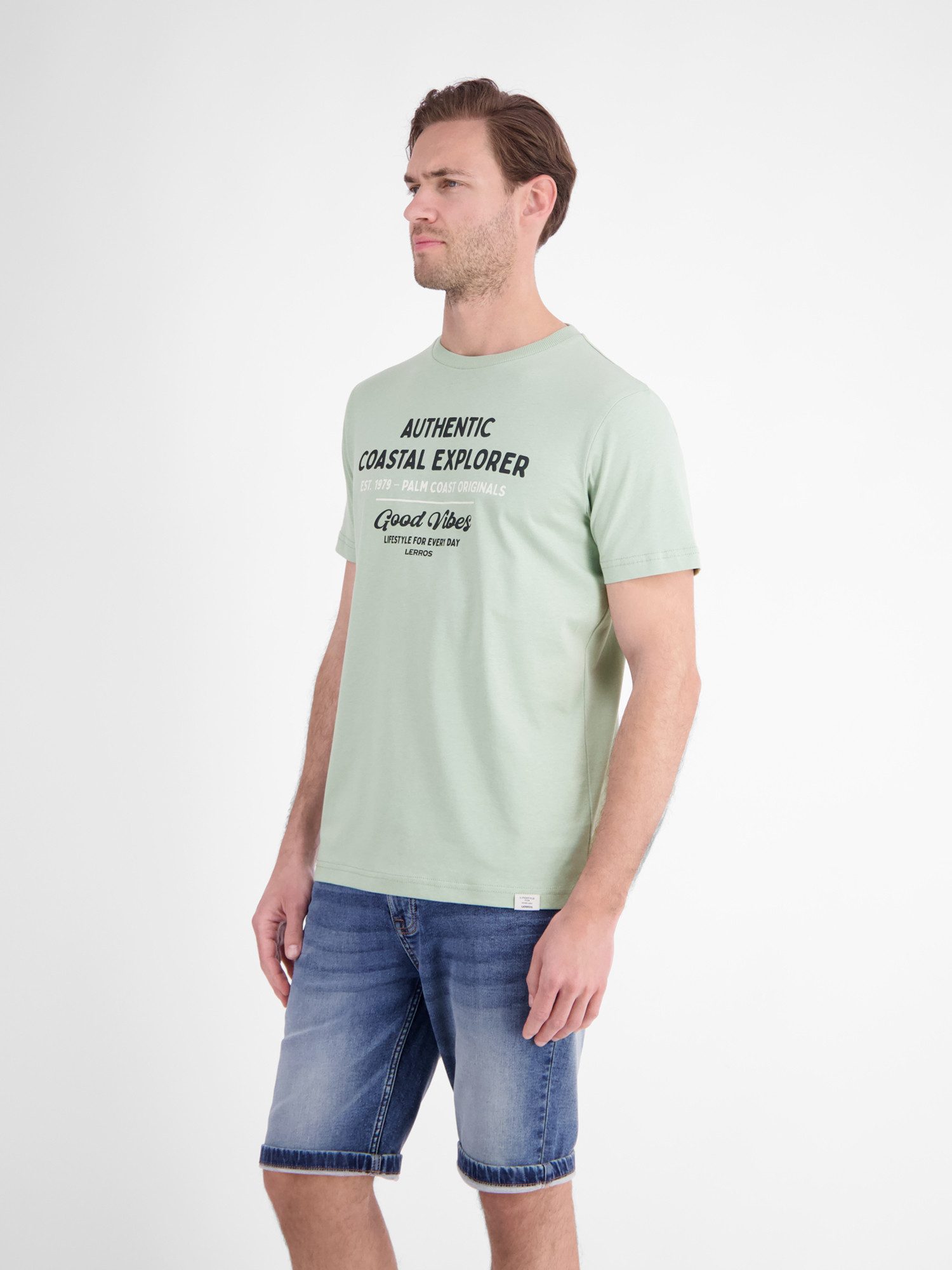 LERROS T-Shirt T-Shirt mit O-Neck aus softer Baumwolle mit Summervibe-Print
