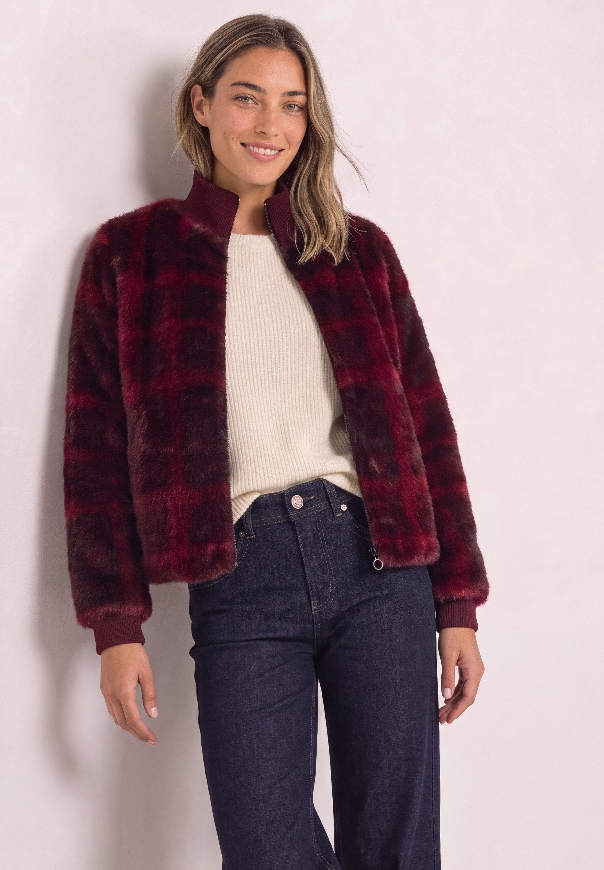 STREET ONE Blouson Fake Fur Blouson mit Strickdetails und Print