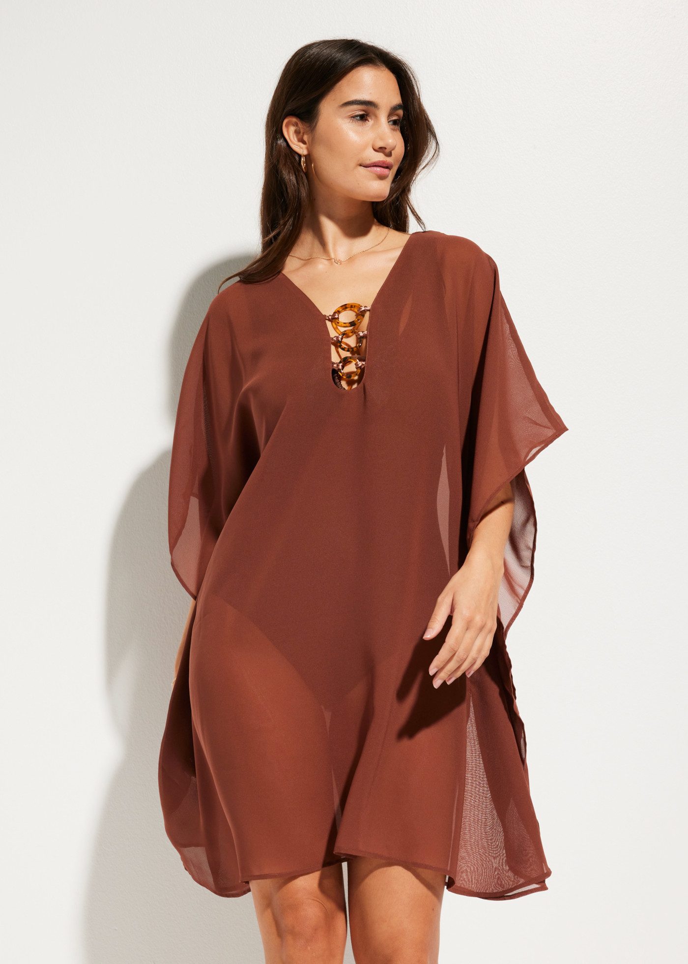bonprix Tunikakleid für warme Tage, aus Polyester, figurumspielende Passform