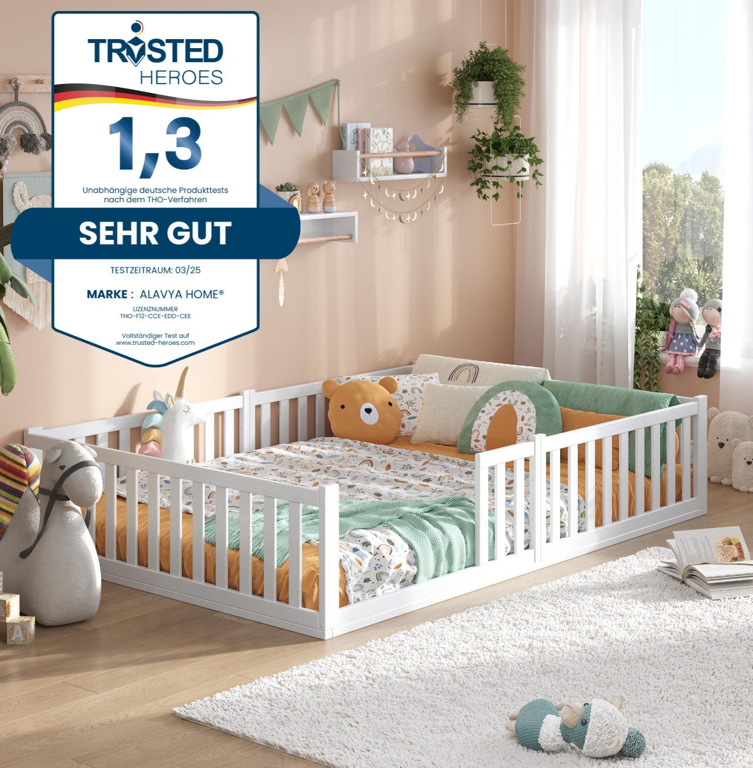 Alavya Home® Kinderbett Bodenbett TITAN aus Buchenholz FSC® 100% zertifizert (Exklusives Beech Wood Bett – Neu und Hochwertig – Einzigartig auf OTTO – Top-Preis!, Bodenbett 120x200 cm mit Rausfallschutz & Lattenrost Kinderbett 120x200), bodentiefes weiß bett massiv BUCHE für Junge Mädchen Eltern