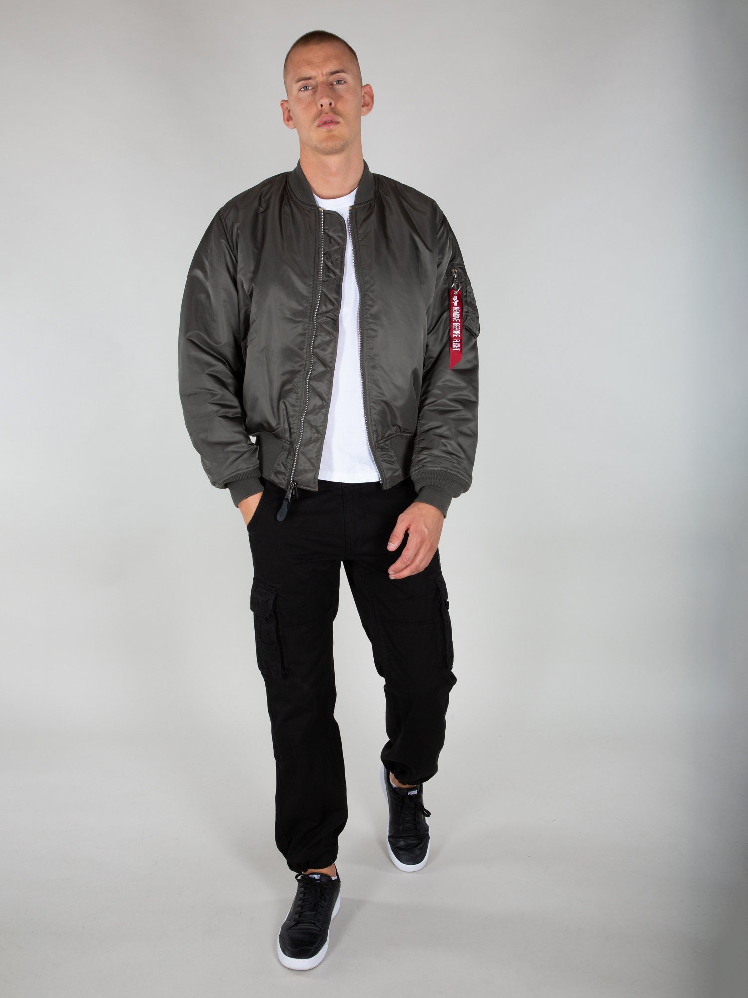 Bomberjacke MA-1 Industries Alpha Bomber & Alpha Flight Men Jackets Industries rep.grey - (HERITAGE)