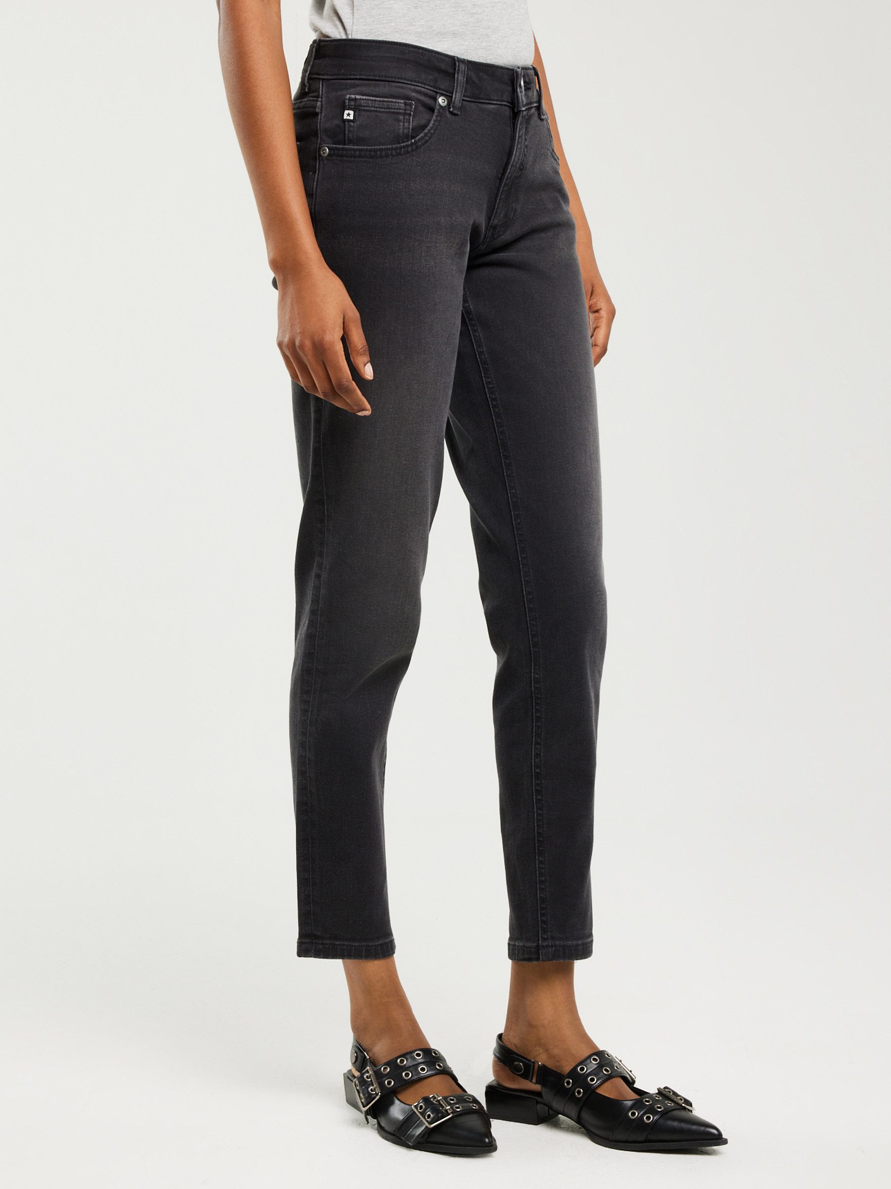 BIG STAR Tapered-fit-Jeans MAGGIE normale Leibhöhe günstig online kaufen
