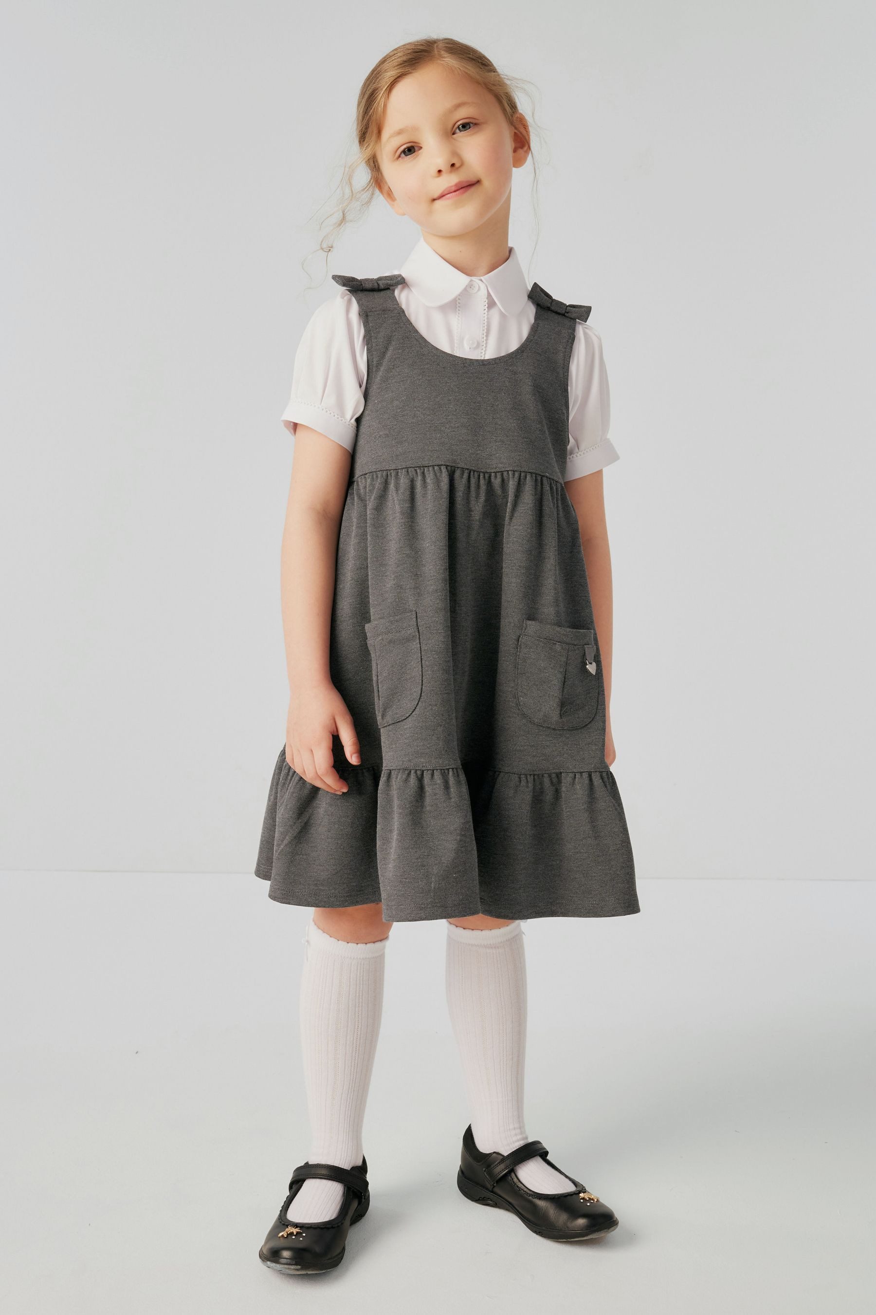 Clarks Latzkleid Ponte-Latzkleid mit Schleife (1-tlg)