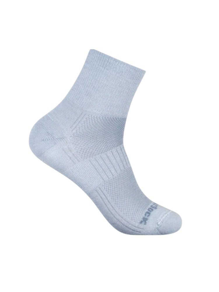 Wrightsock Sportsocken Quarter Plus Coolmesh II (dünn, atmungsaktiv, bequem) hellgrau