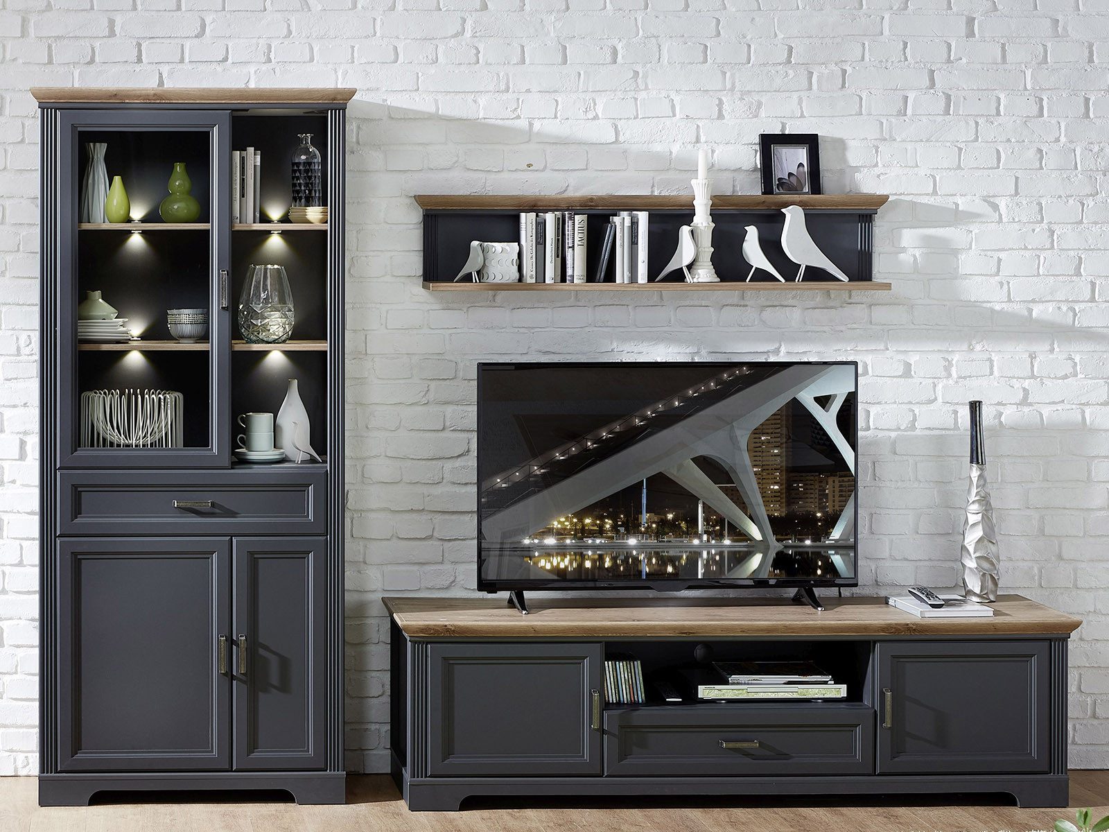 Innostyle Wohnwand 299 x 204 x 51 cm (B/H/T)