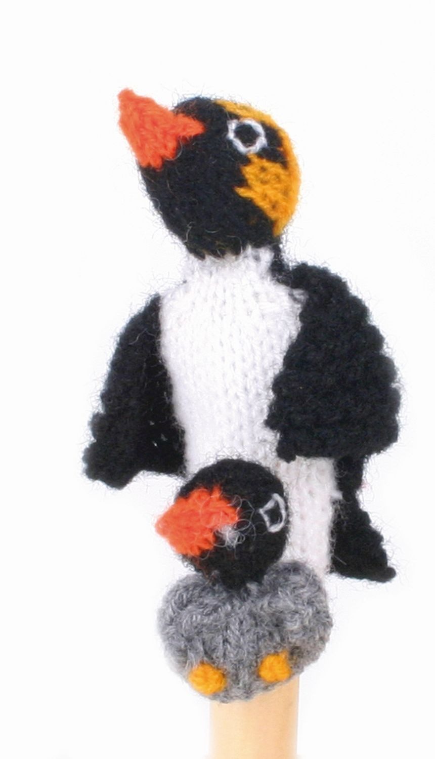 El Puente Fingerpuppe Gestrickte Fingerpuppe "Pinguin mit Kind", Handmade, Handmade