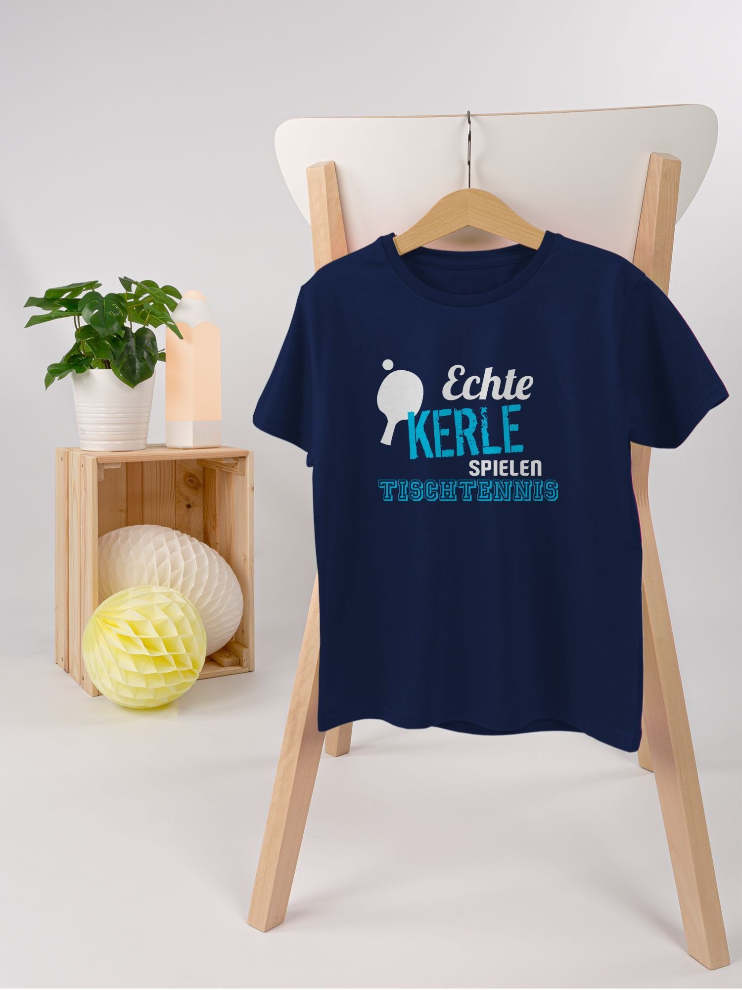 Shirtracer T-Shirt Echte Kerle spielen Kinder 1 Kleidung Tischtennis Dunkelblau Sport
