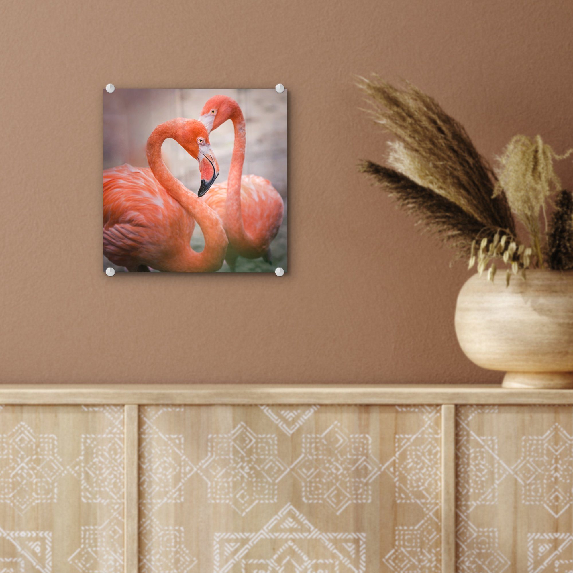 MuchoWow Acrylglasbild Zwei - Glasbilder auf rote Foto Herz, auf - Wanddekoration (1 zusammen Bilder bilden - Wandbild Glas Flamingos ein Glas St)