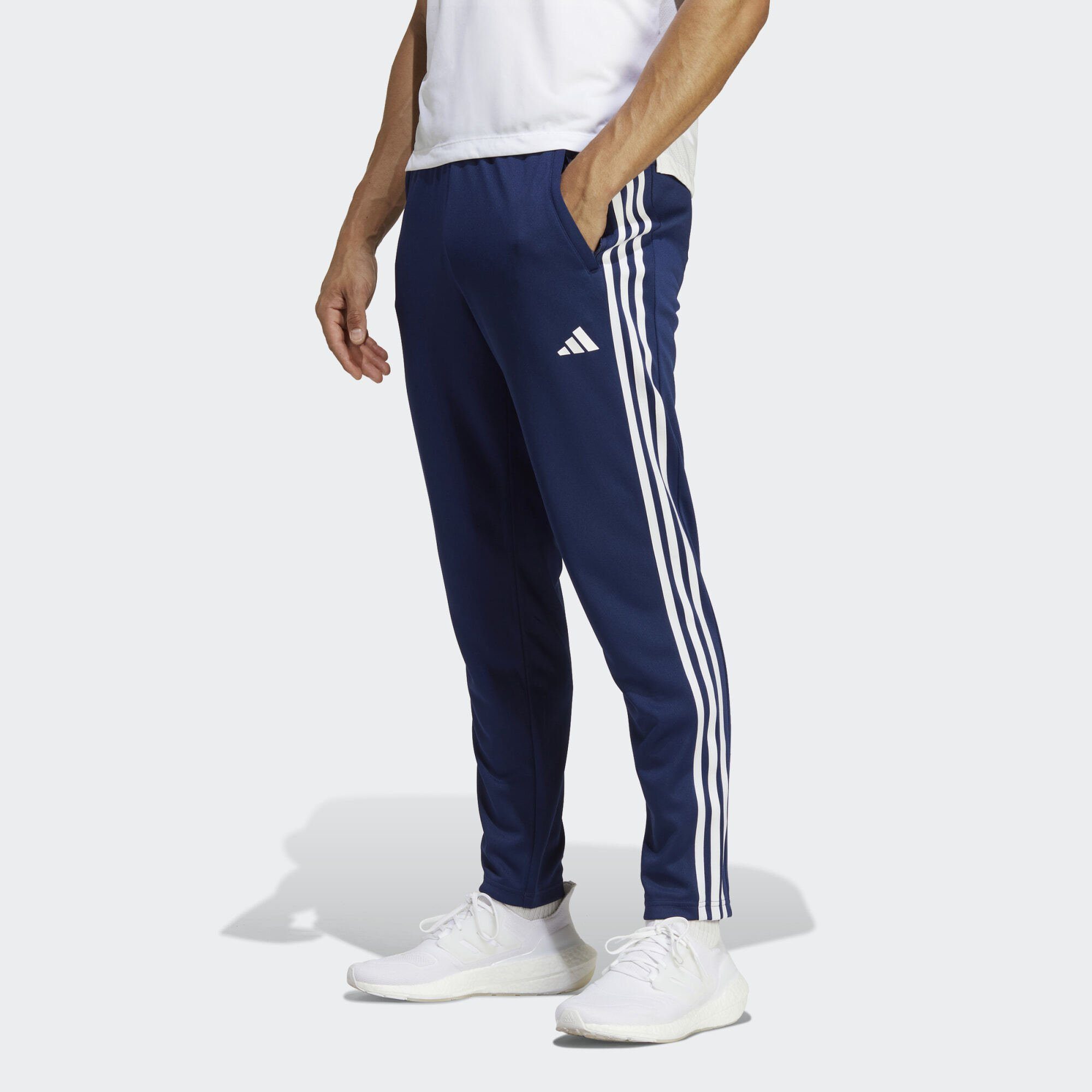 adidas Performance Trainingshose TRAIN ESSENTIALS 3-STREIFEN TRAININGSHOSE günstig online kaufen