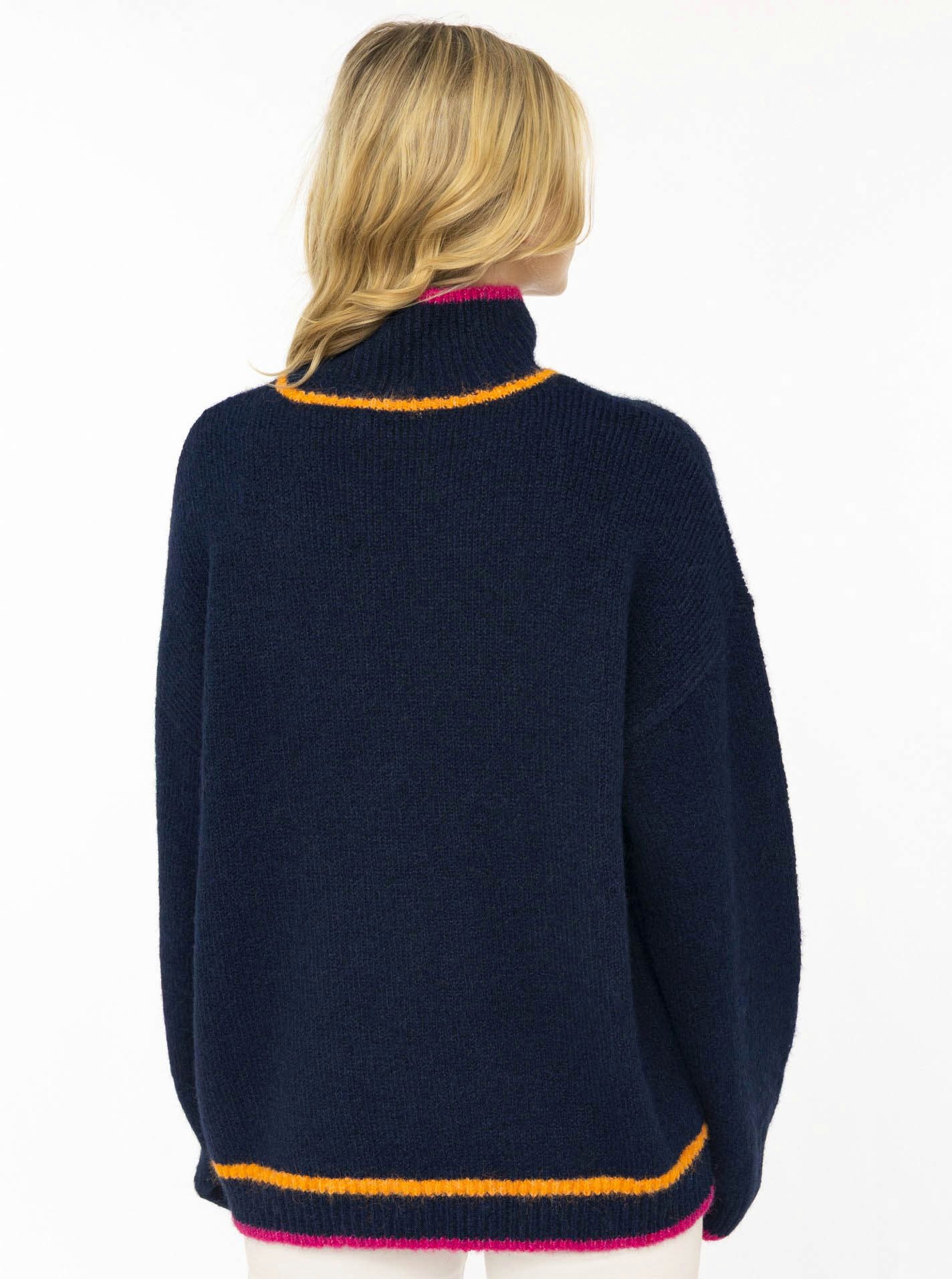 Zwillingsherz Stehkragenpullover "Heart" mit Herz und farbigen Streifen, hoher Kragen, oversize – Bild 2 von 5